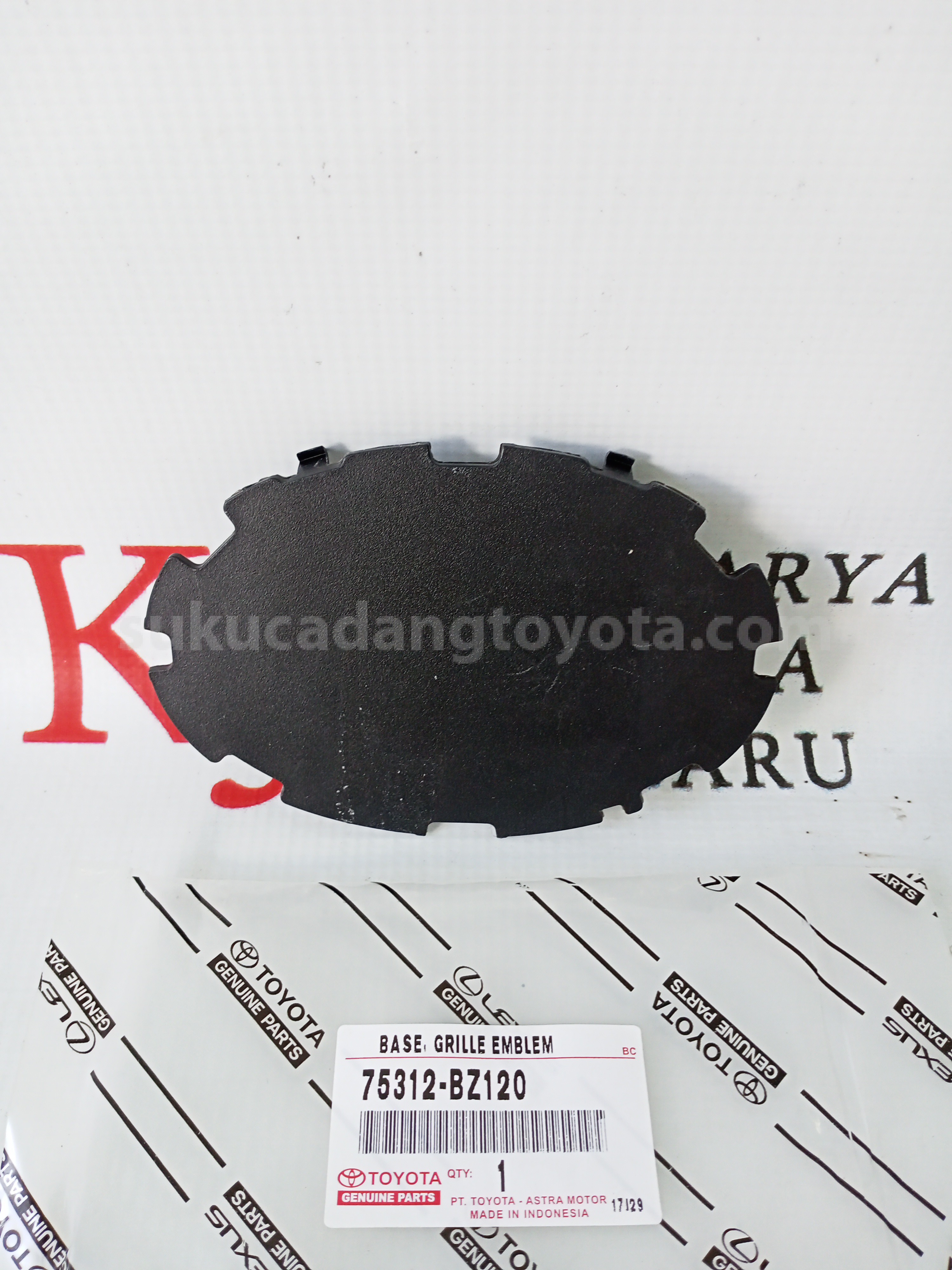 75312BZ120 BASE, GRILLE EMBLEM - TOYOTA