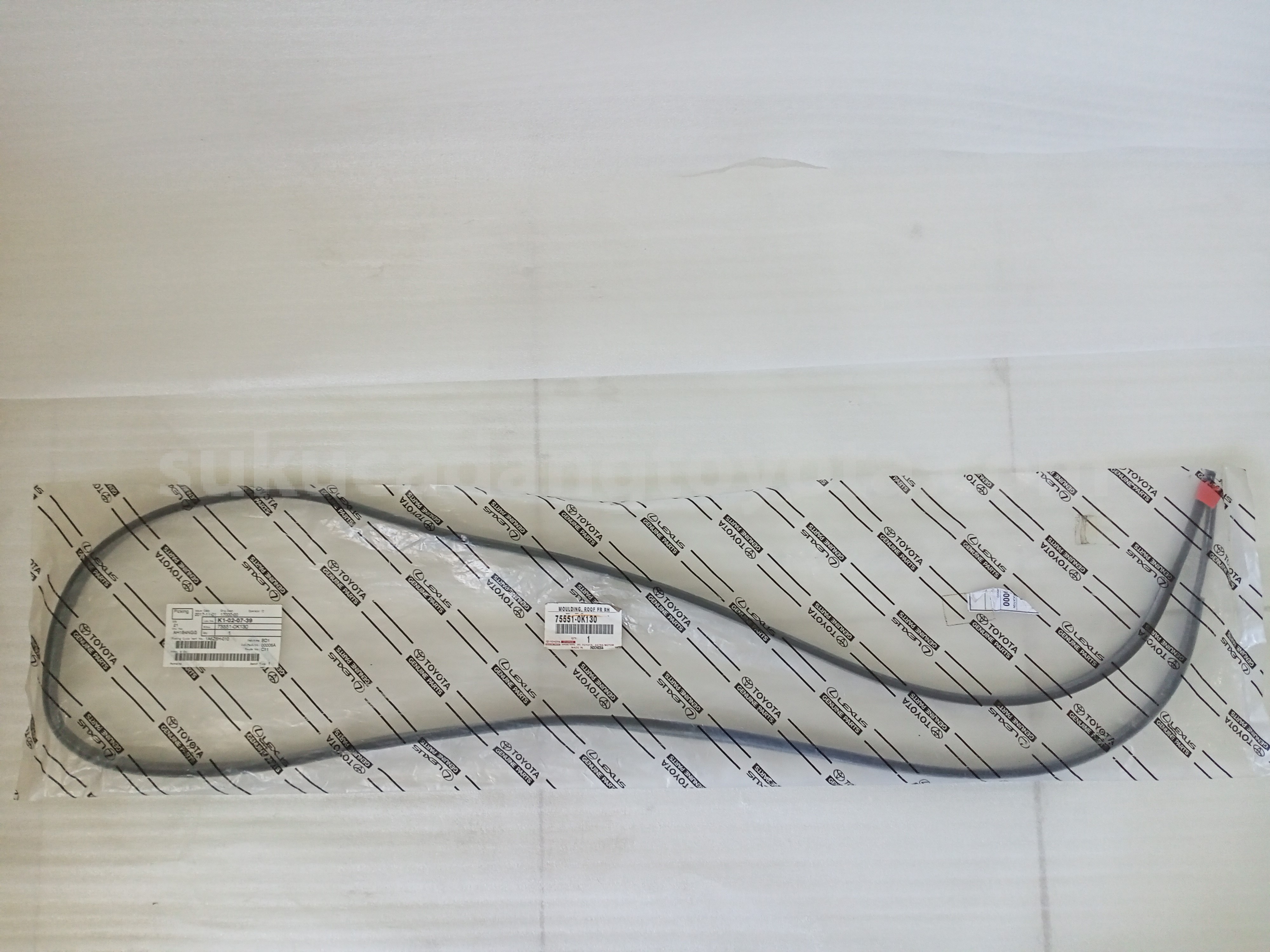 755510K130 MOULDING, ROOF FR RH - TOYOTA
