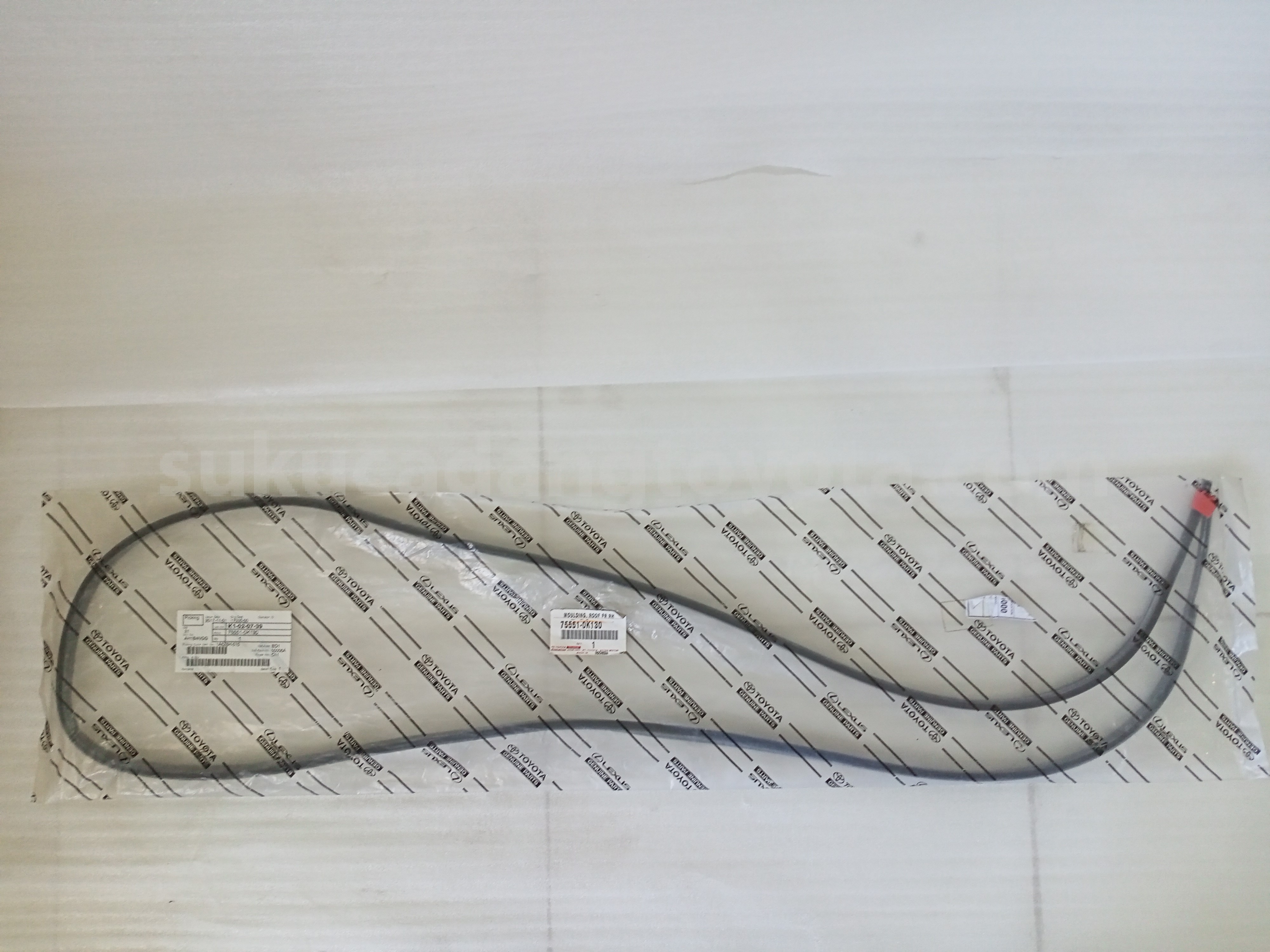 755510K130 MOULDING, ROOF FR RH - TOYOTA