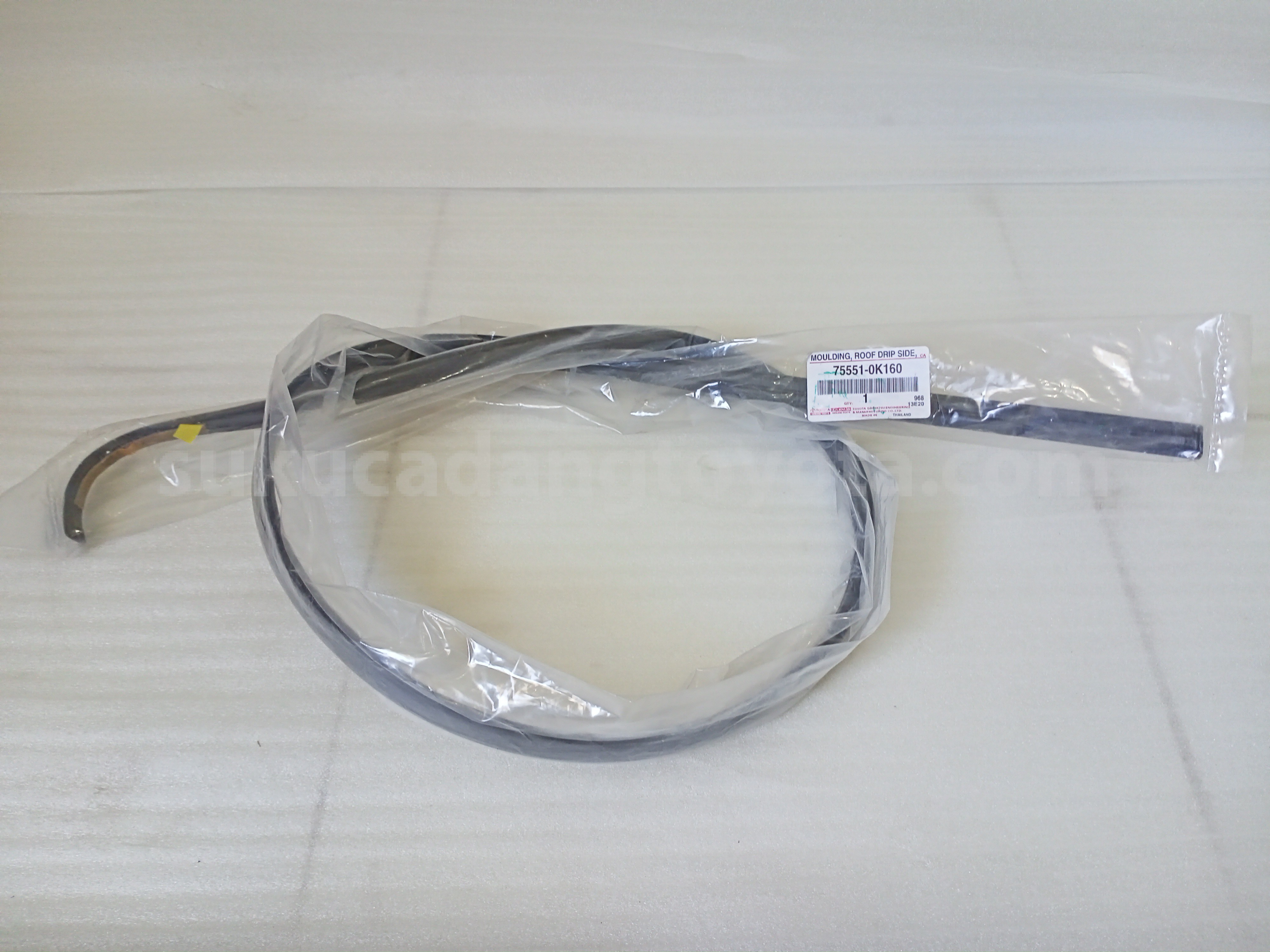 755510K160 MOULDING, ROOF DRIP - TOYOTA