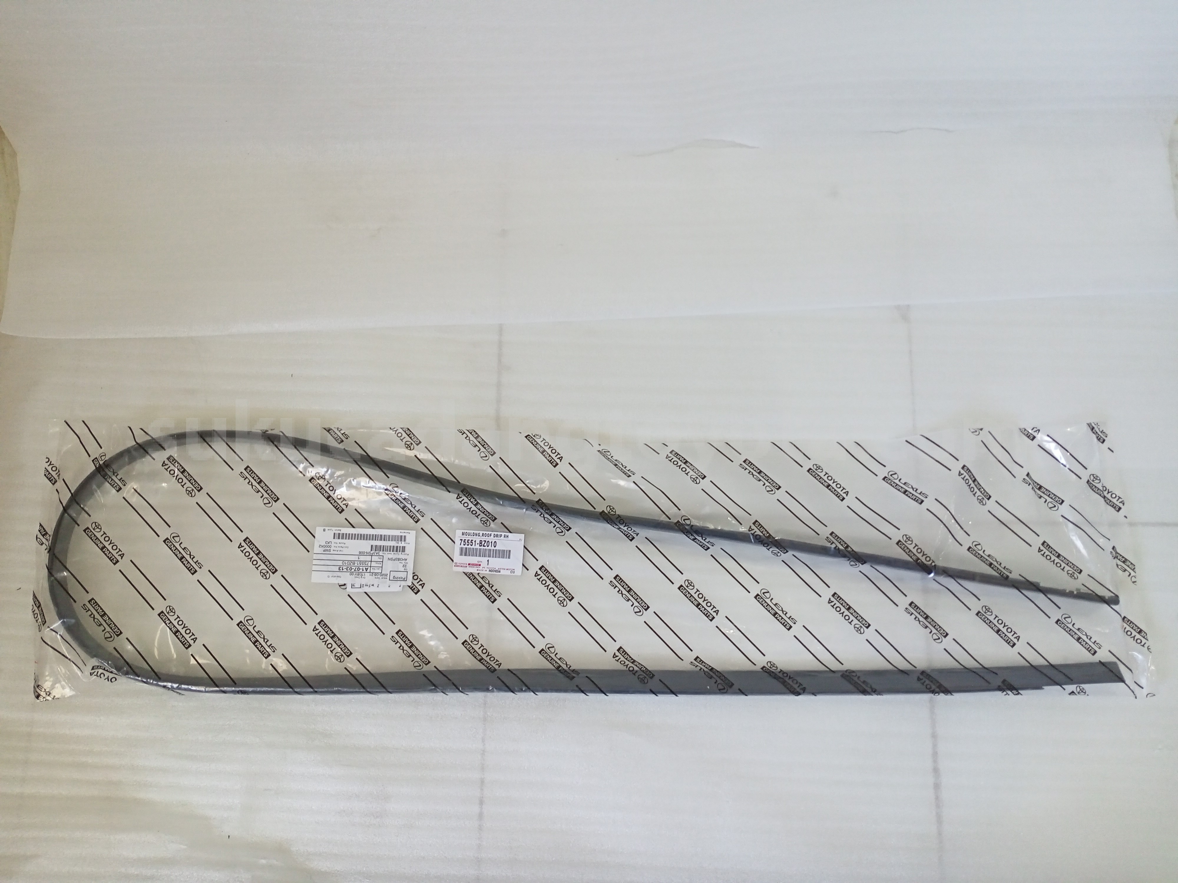 75551BZ010 MOULDNG,ROOF DRIP RH - TOYOTA