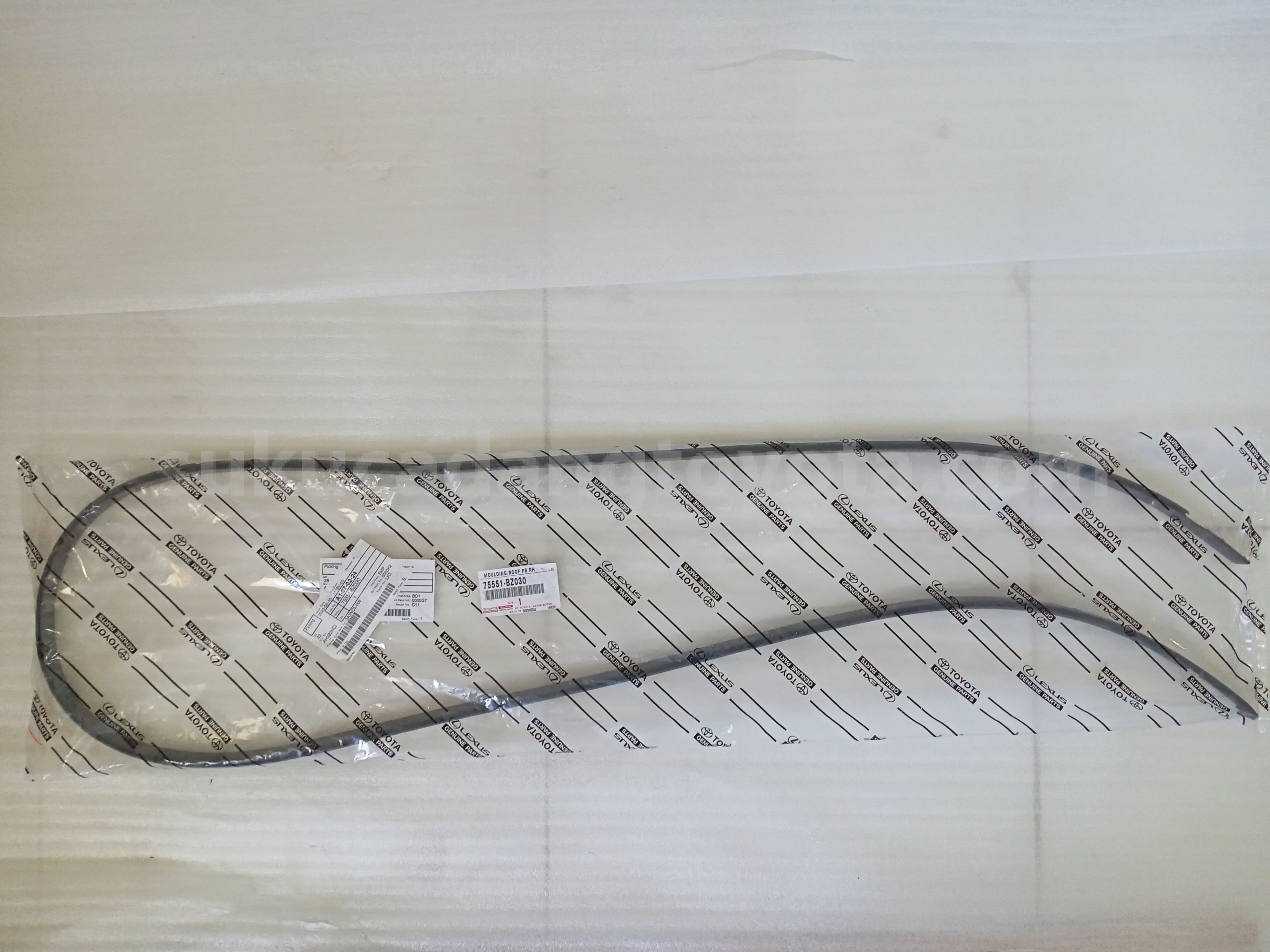 75551BZ030 MOULDING,ROOF FR RH - TOYOTA