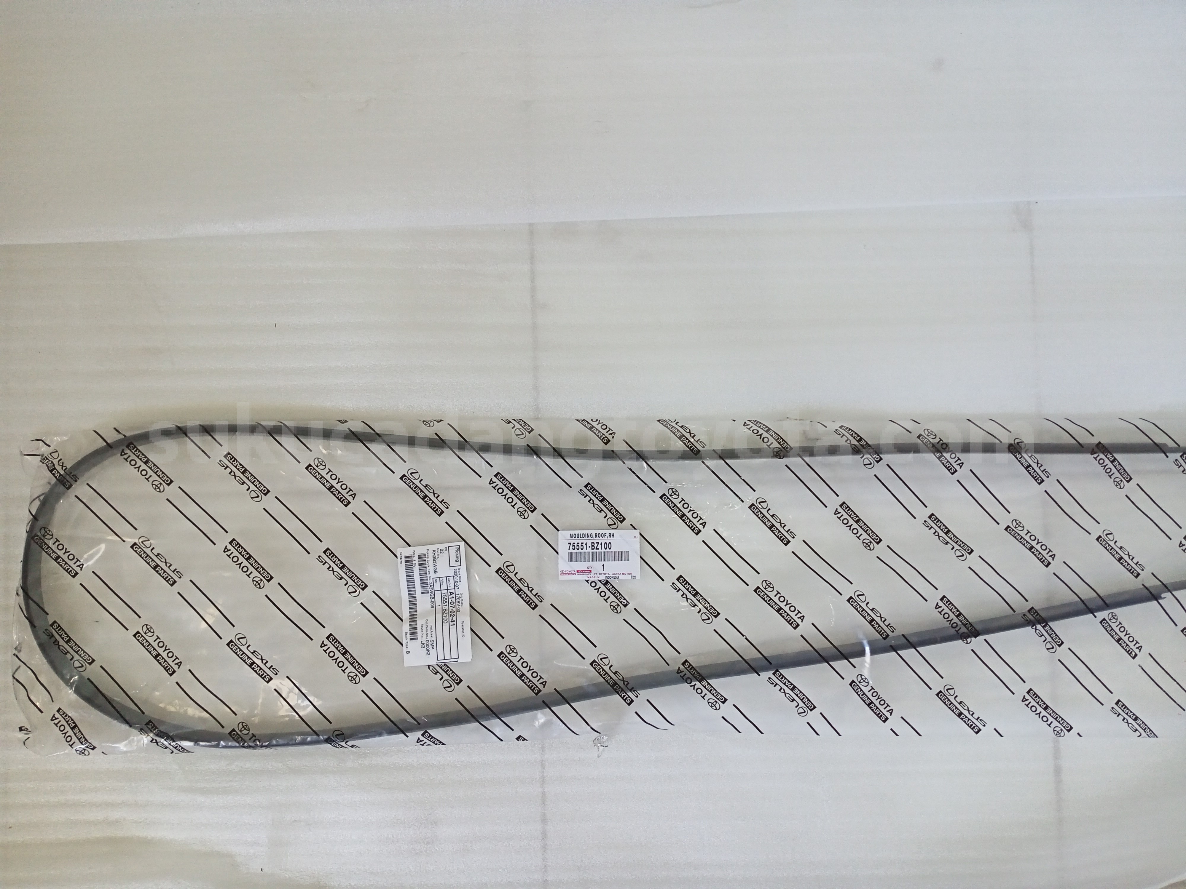 75551BZ100 MOULDING,ROOF,RH - TOYOTA