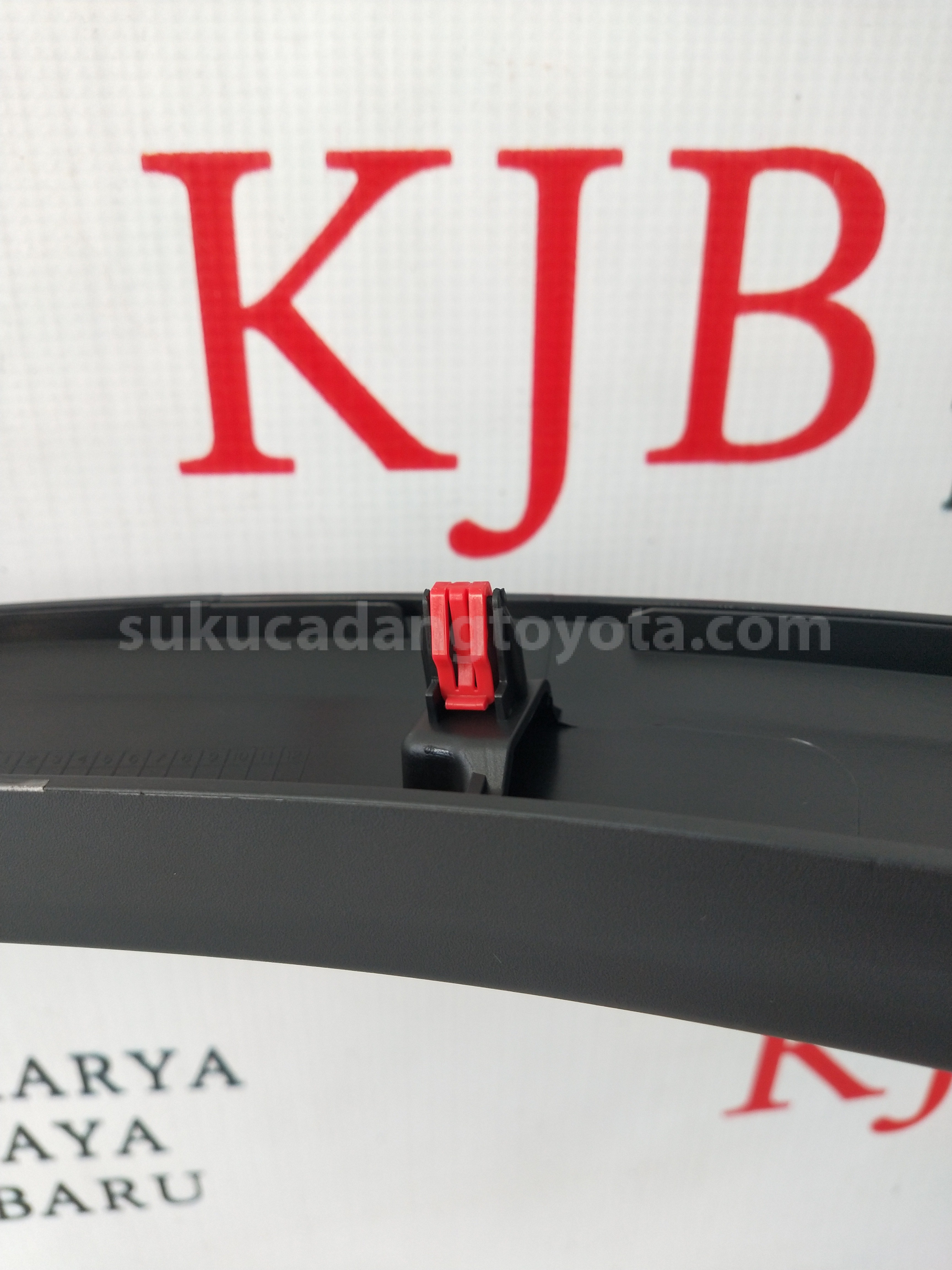 75601BZ130 MOLDING SUB-ASSY, FR FENDER, RH - TOYOTA
