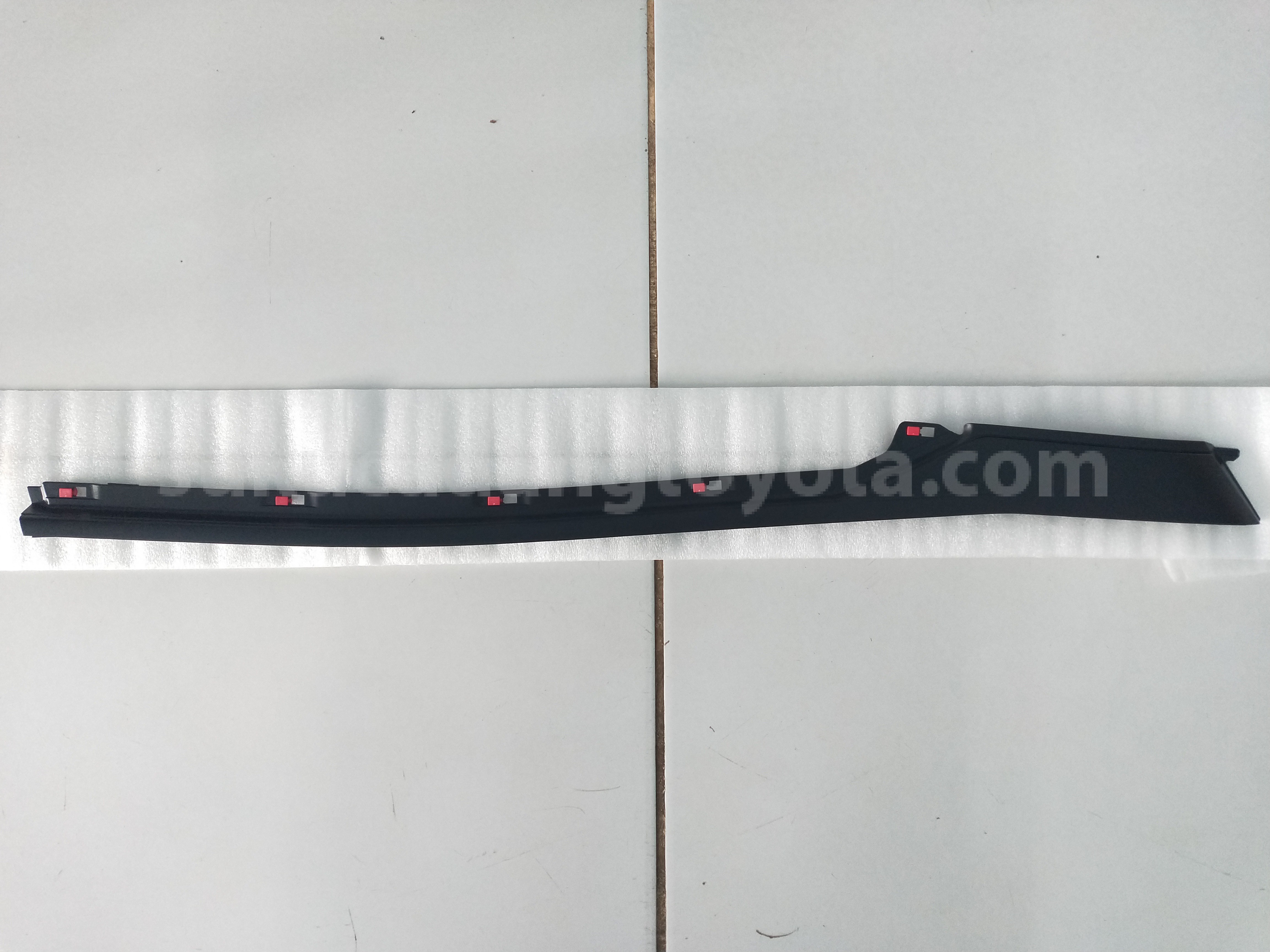 75642BZ070 MOULDING, QRT WDW FR LH - TOYOTA