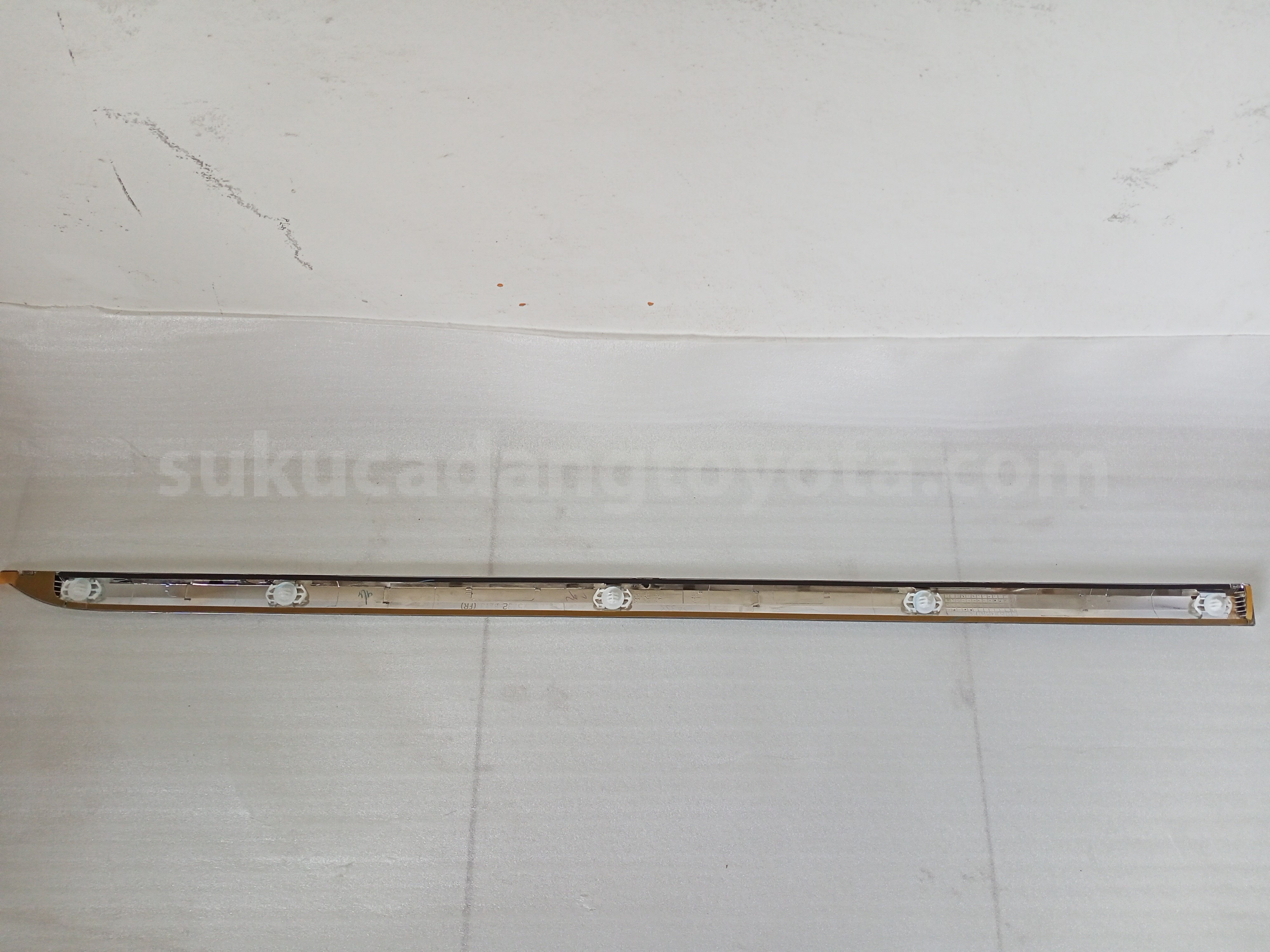75732BZ130 MOULDING,FR DOOR LH - TOYOTA