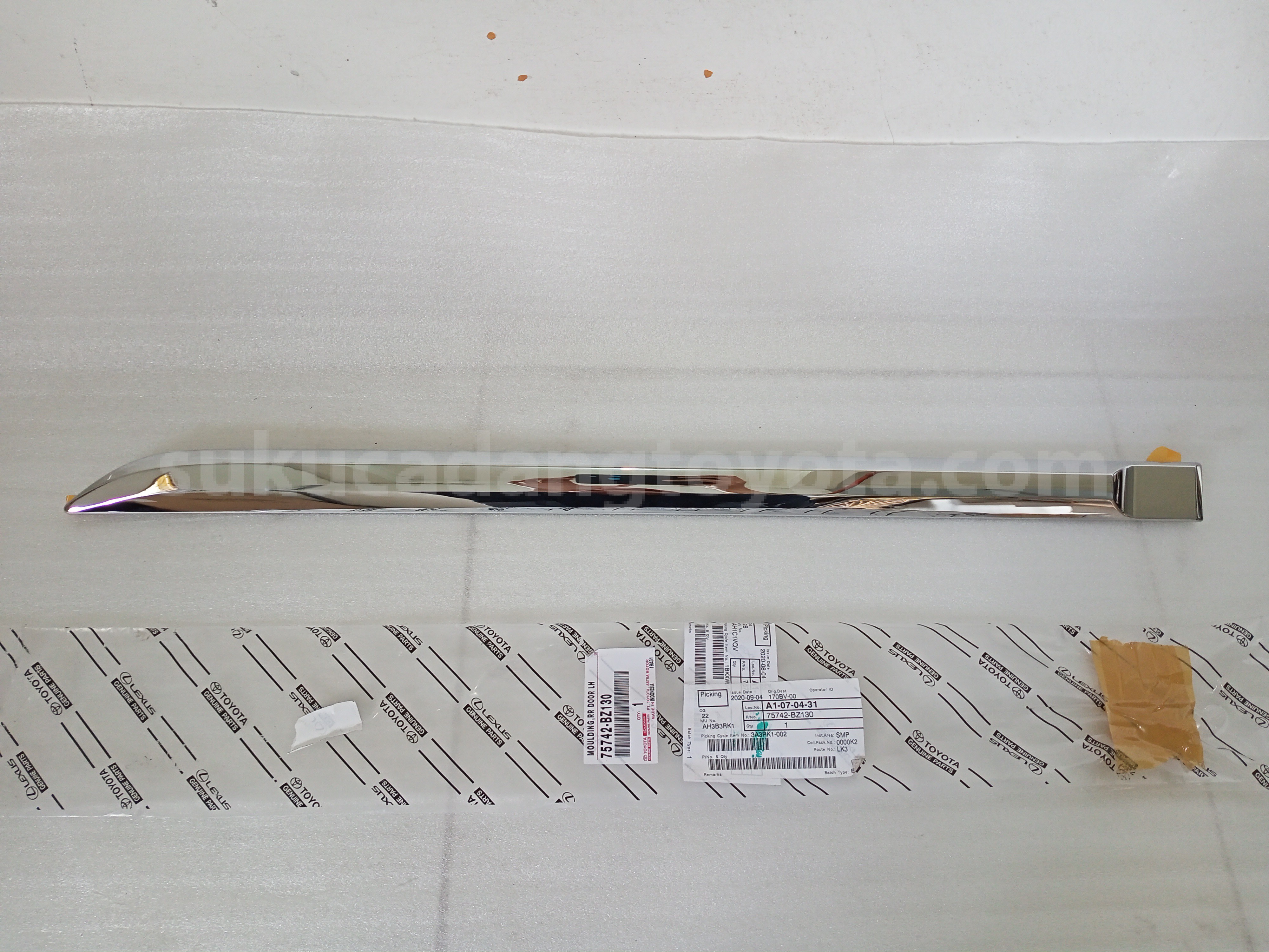 75742BZ130 MOULDING,RR DOOR LH - TOYOTA