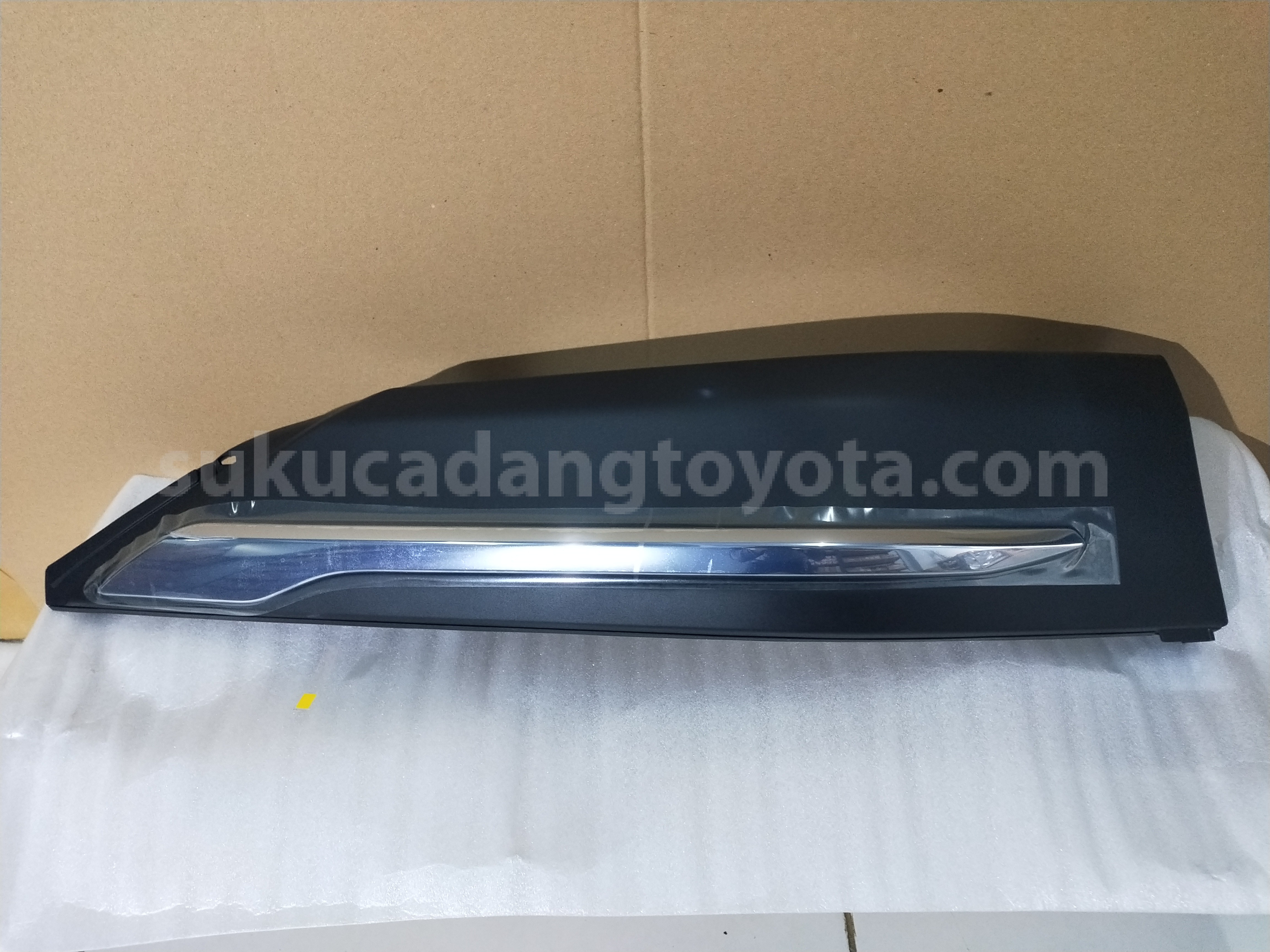 76081YP010 SPOILER SA, FR RH - TOYOTA