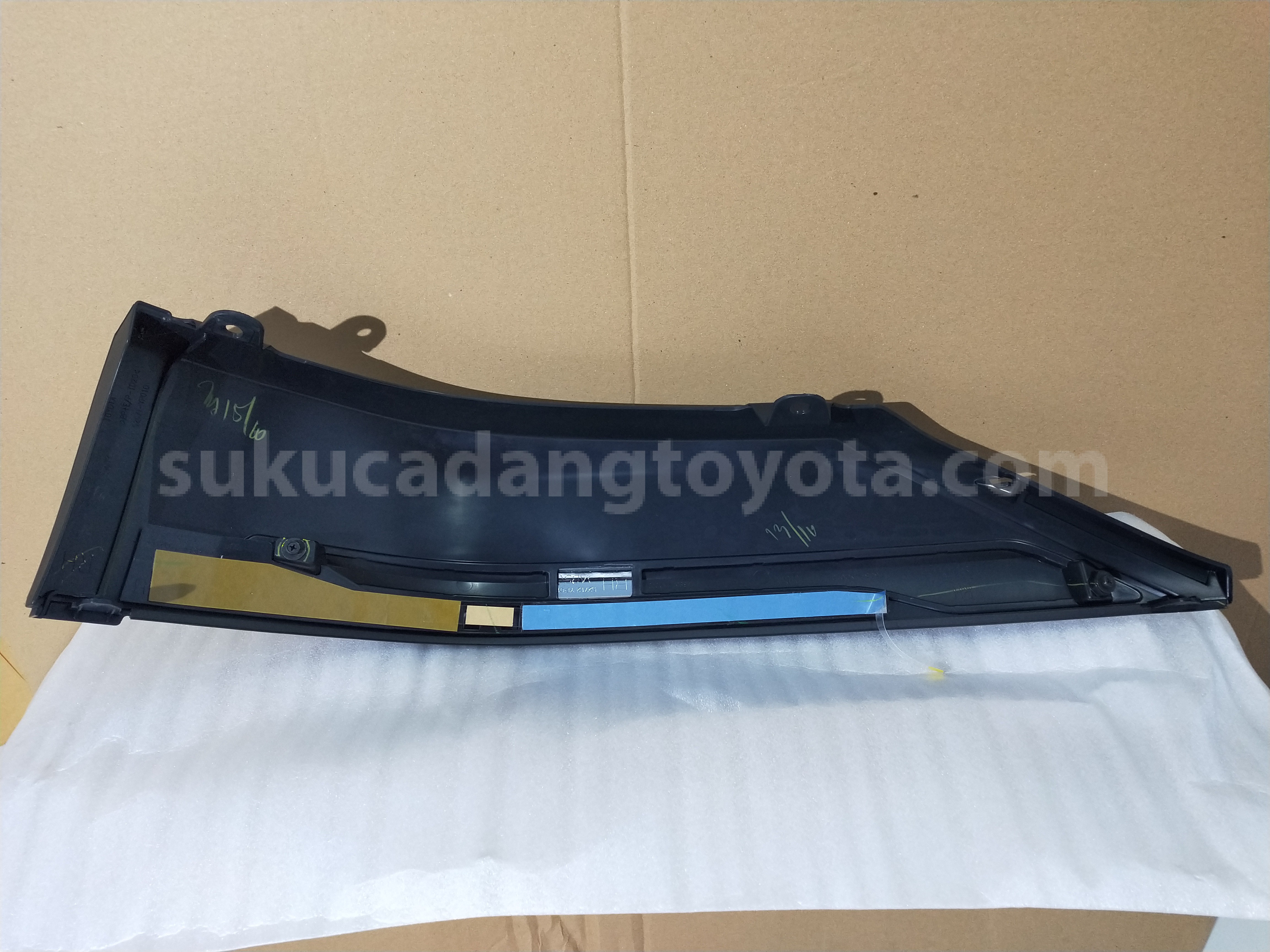 76081YP010 SPOILER SA, FR RH - TOYOTA