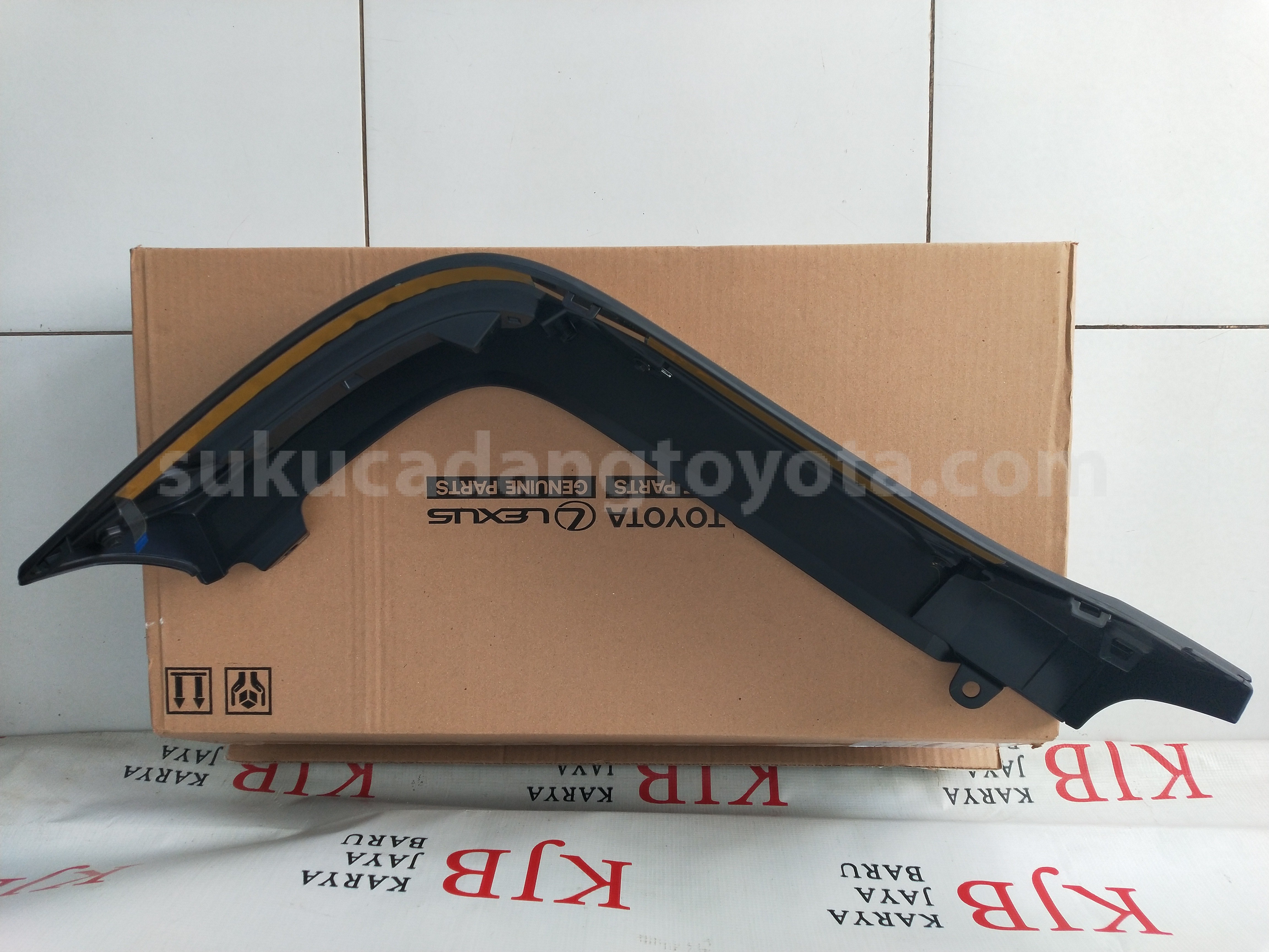 76088YP010 SPOILER SA,RR SD,L - TOYOTA