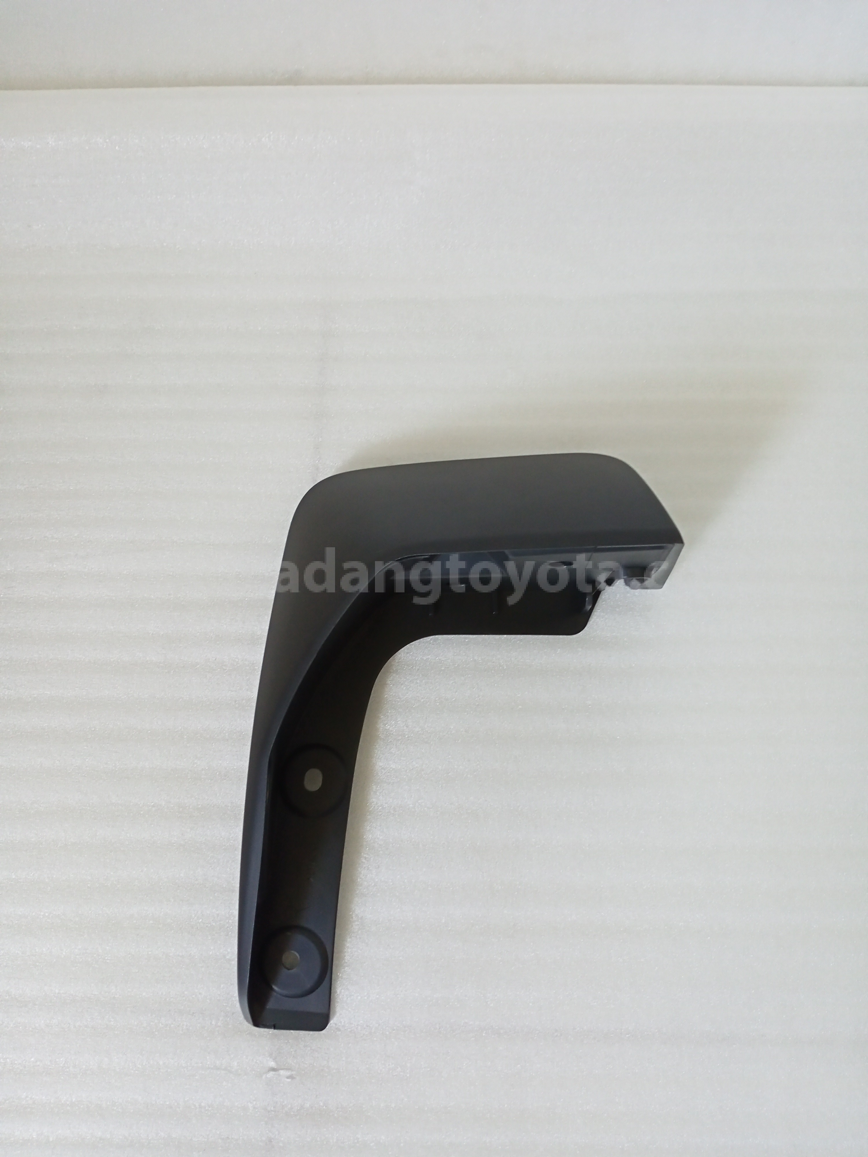 76625BZ050 MUDGUARD,QTR PNL,RH - TOYOTA