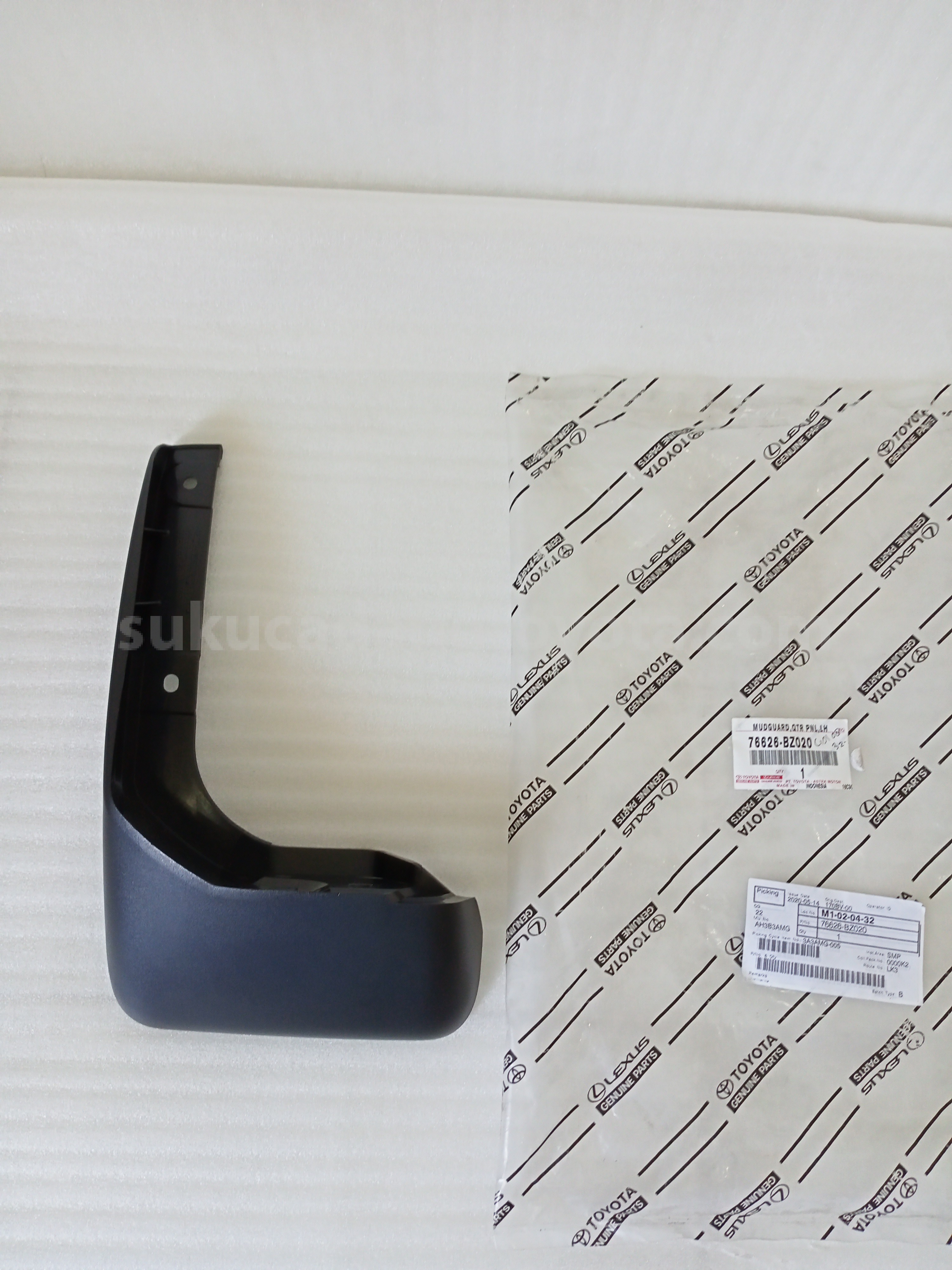 76626BZ020 MUDGUARD,QTR PNL,LH - TOYOTA