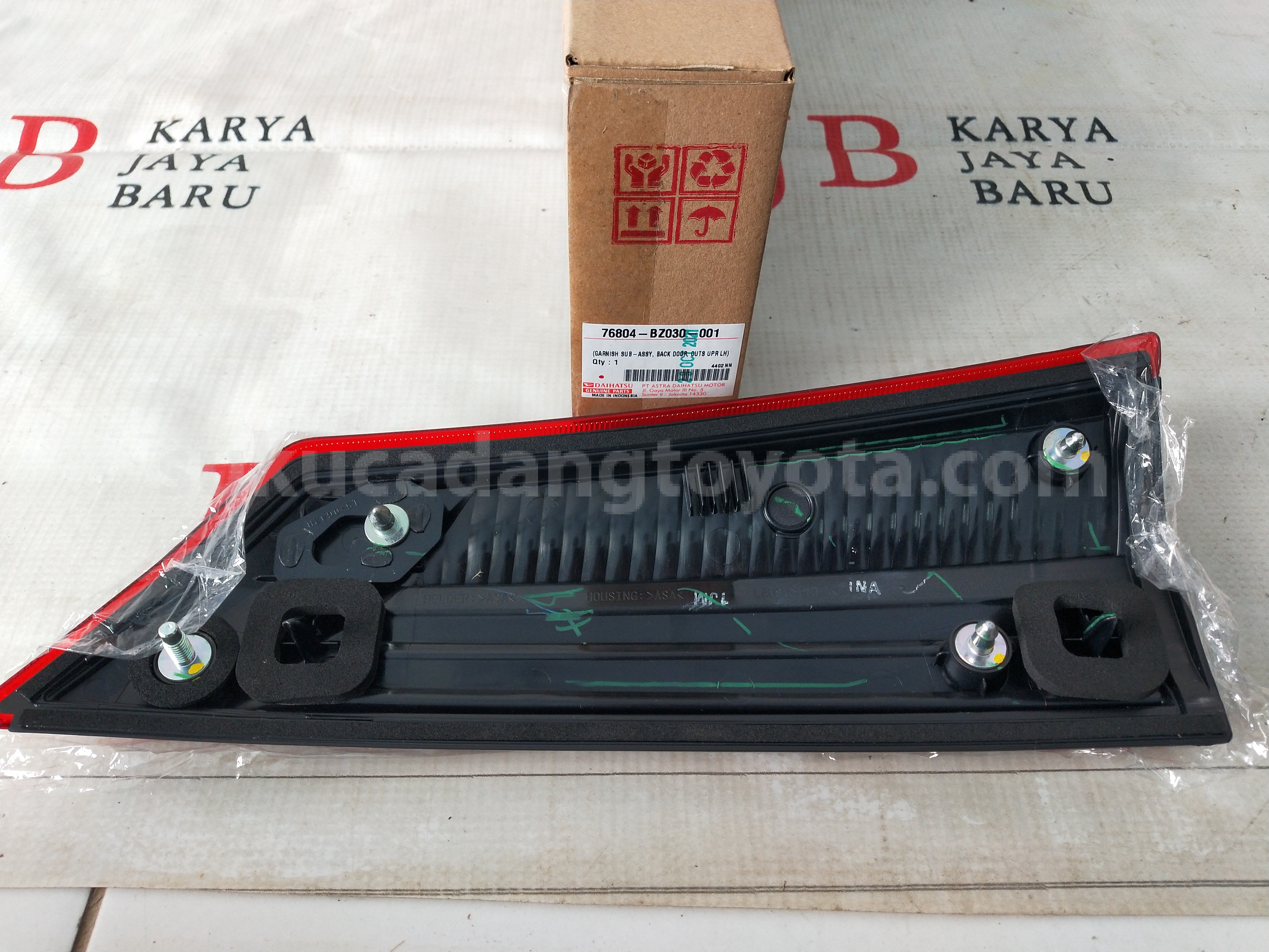 76804BZ030 GARNISH SA BCK DR LH - TOYOTA