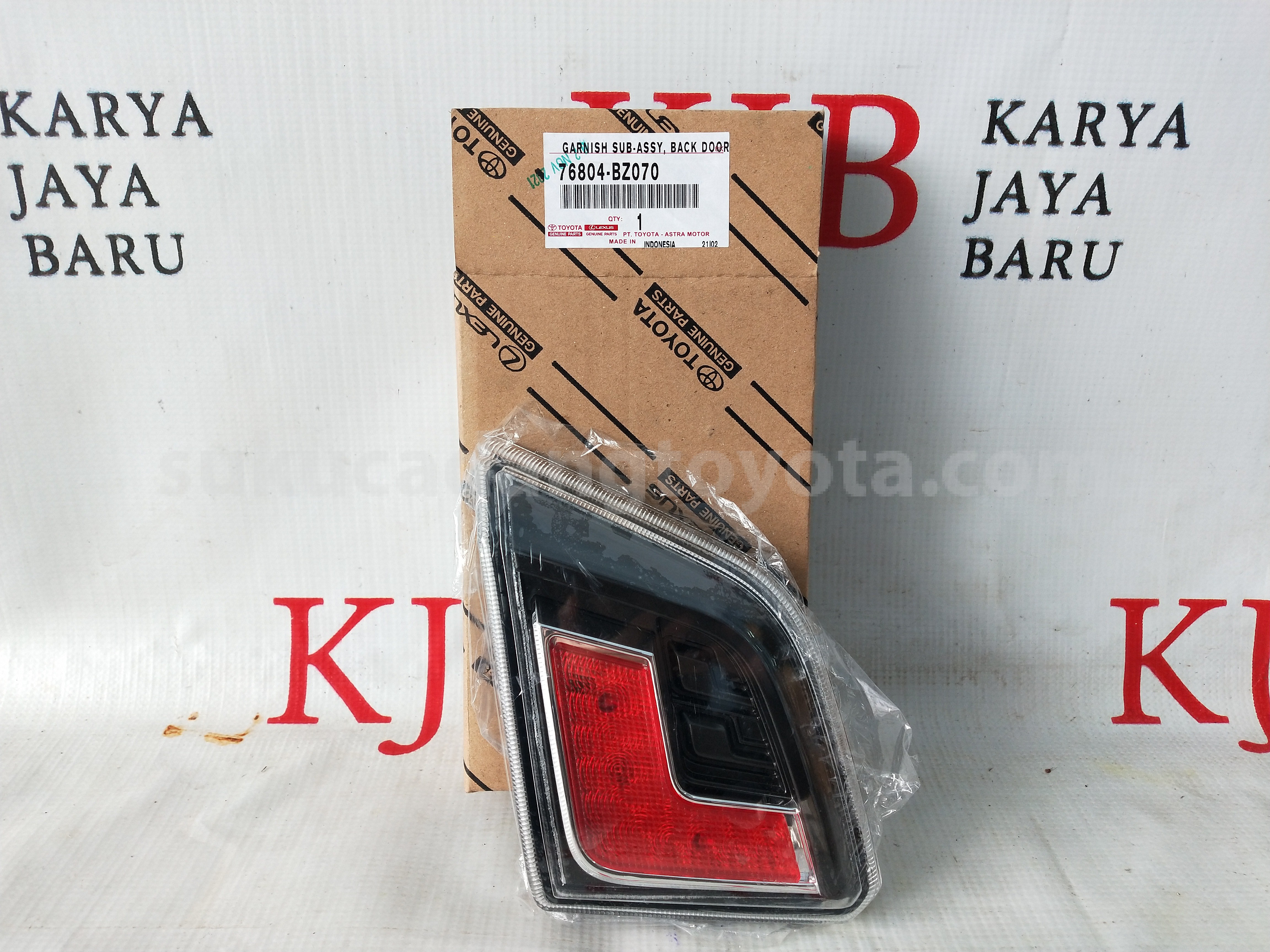76804BZ070 GARNISH SUB-ASSY, BACK DOOR, OUTS UPR LH - TOYOTA