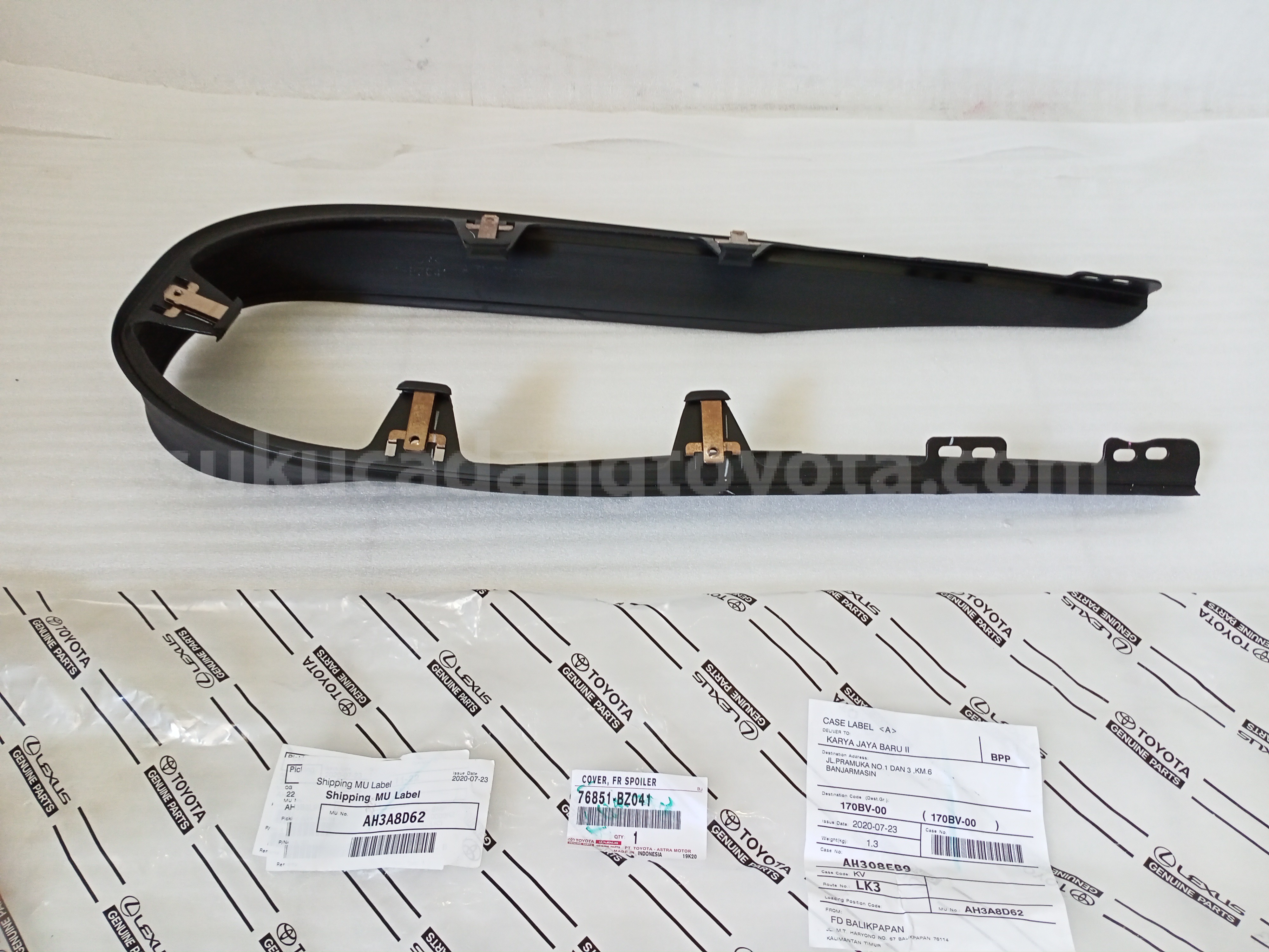 76851BZ041 COVER, FR SPOILER - TOYOTA