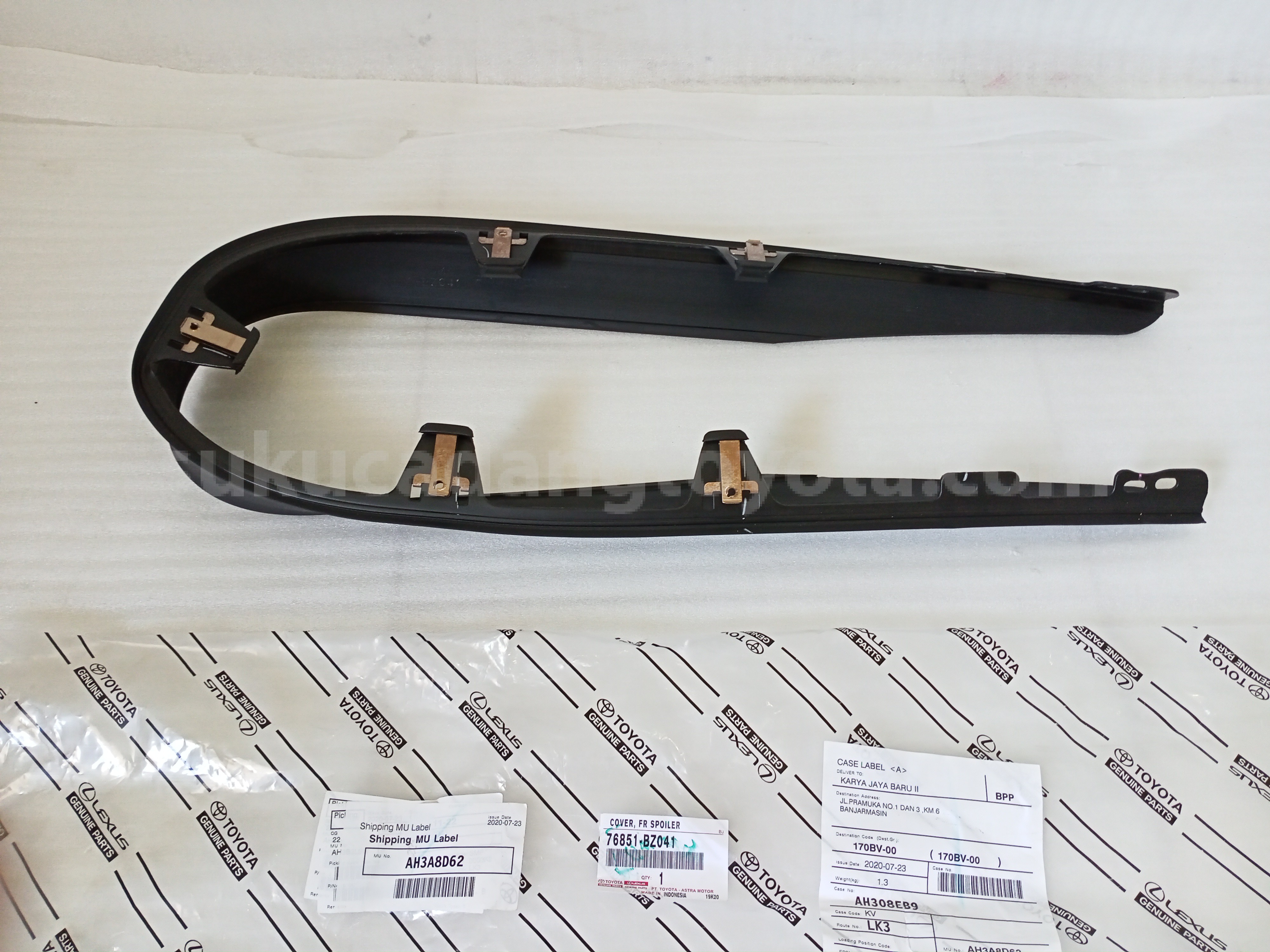 76851BZ041 COVER, FR SPOILER - TOYOTA