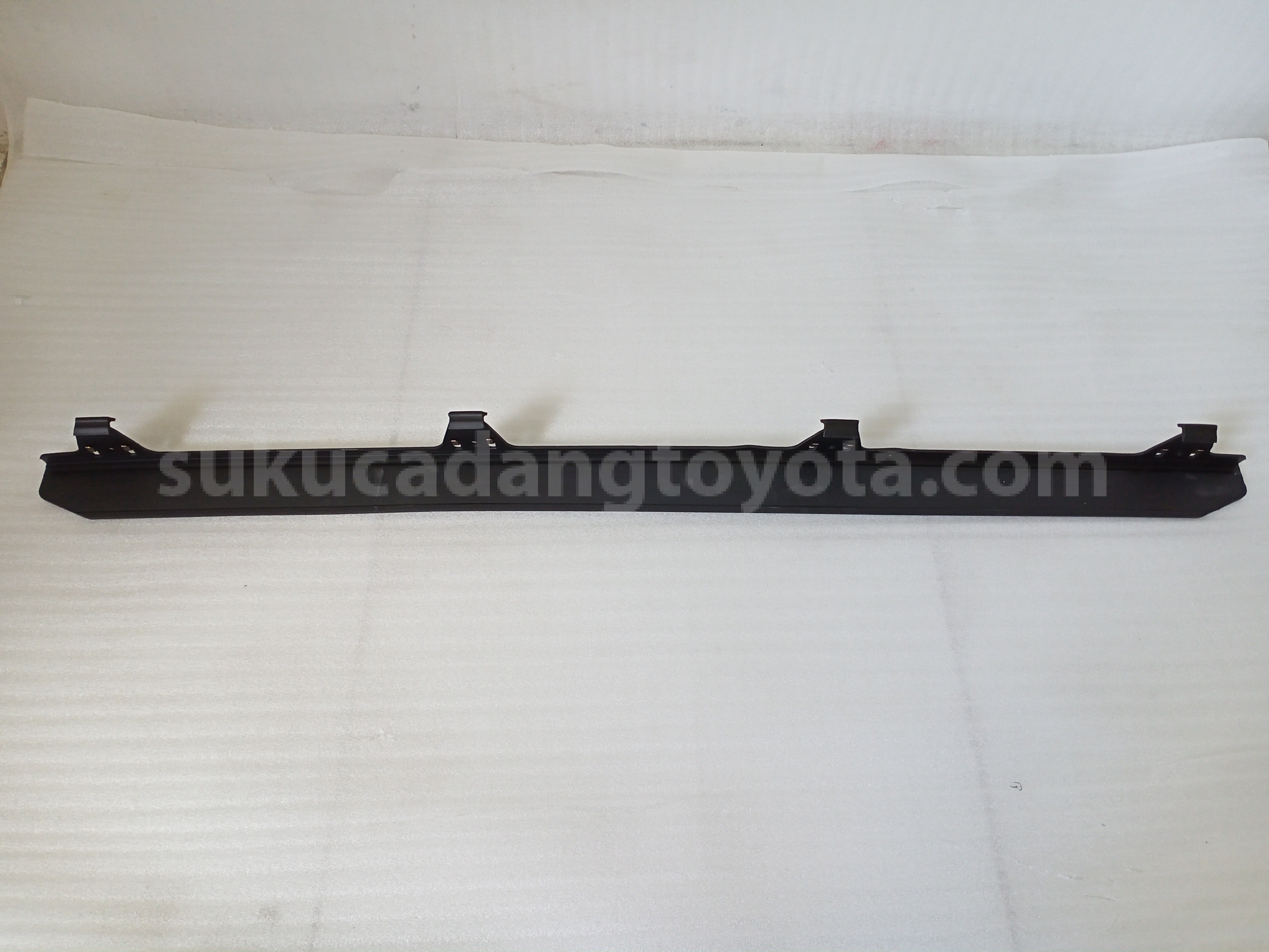 76851BZ100 COVER, FR SPOILER - TOYOTA