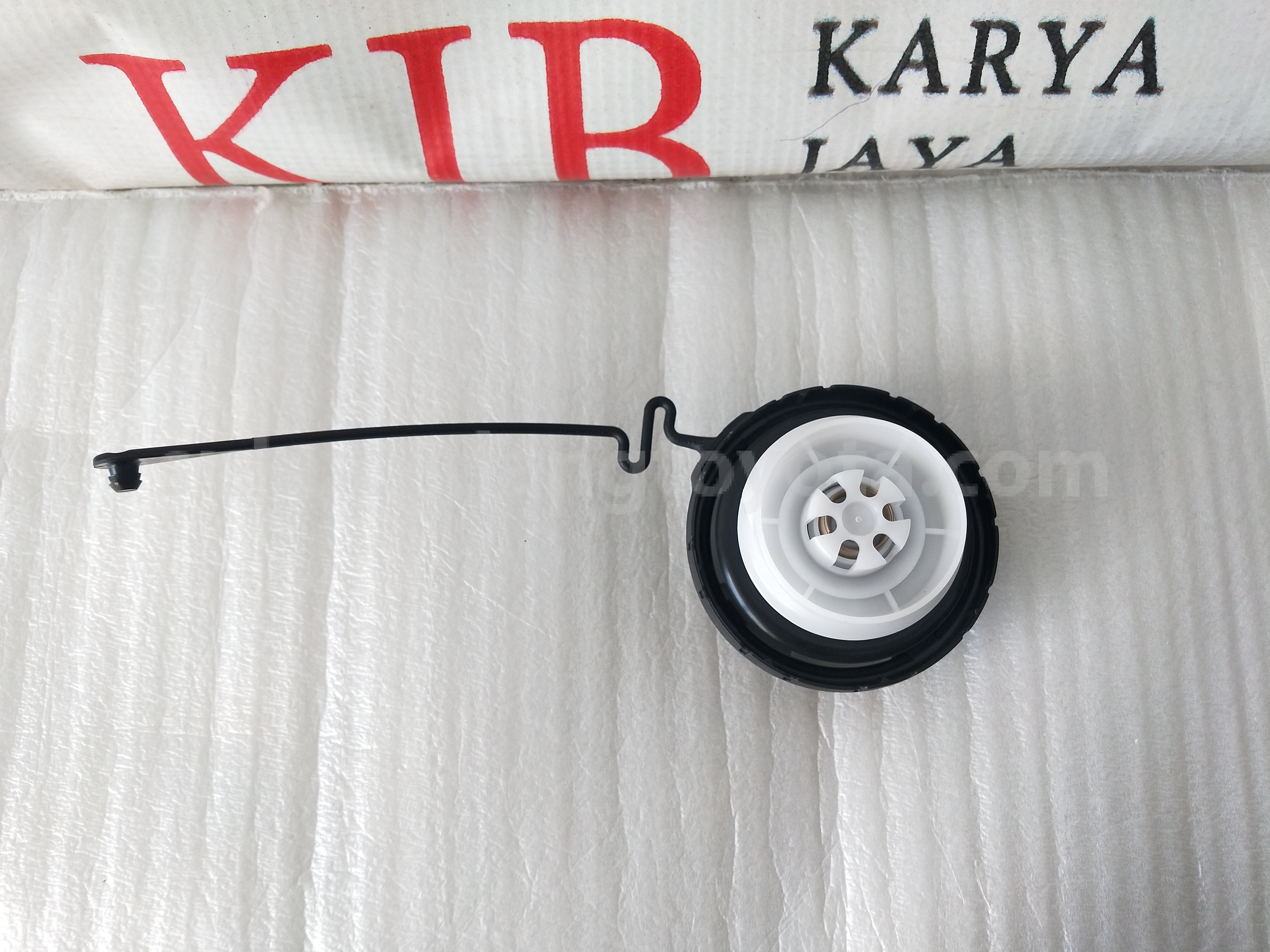 7730052030 CAP ASSY, FUEL TANK - TOYOTA