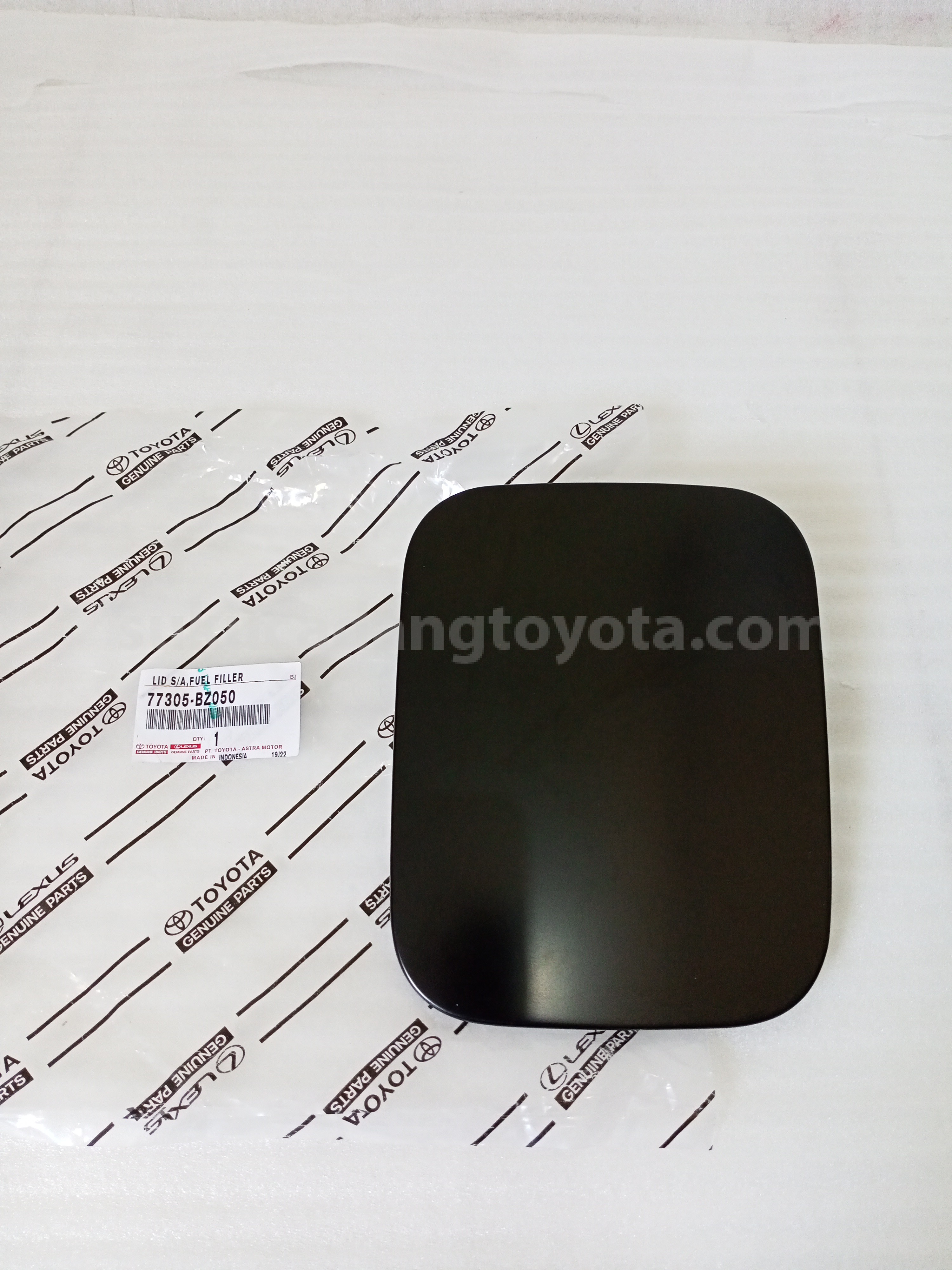 77305BZ050 LID S/A,FUEL FILLER - TOYOTA