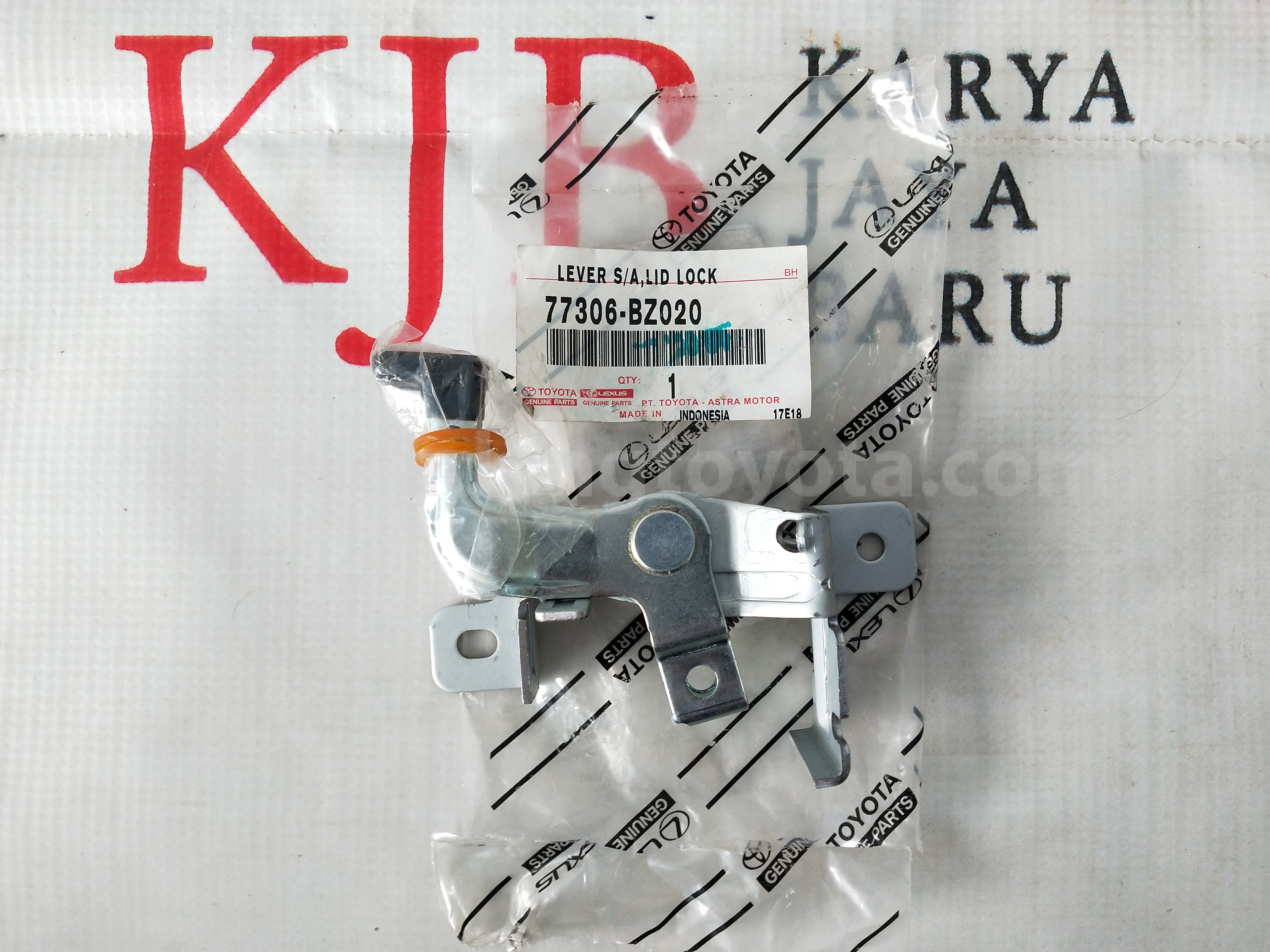 77306BZ020 LEVER S/A,LID LOCK - TOYOTA