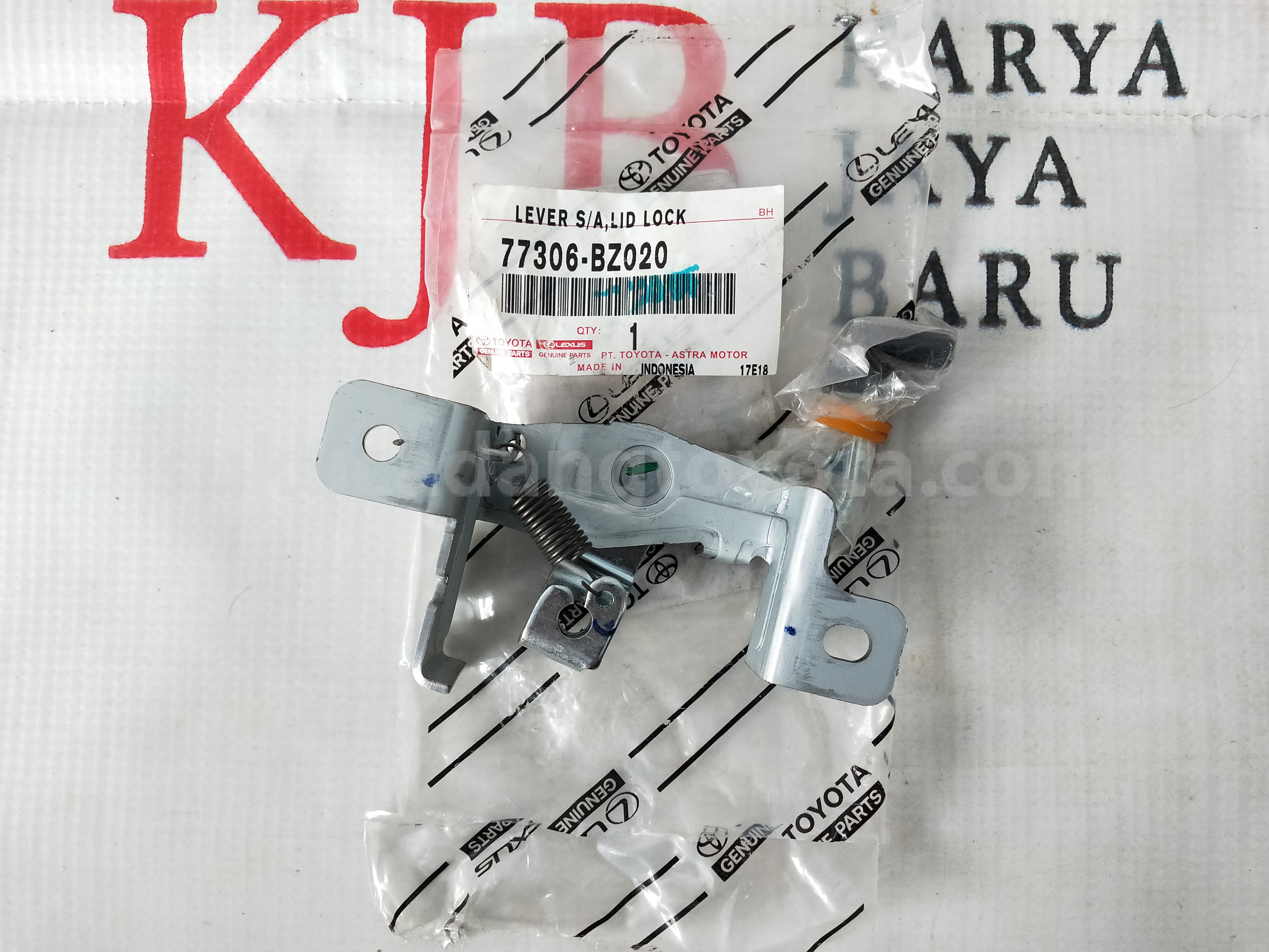 77306BZ020 LEVER S/A,LID LOCK - TOYOTA