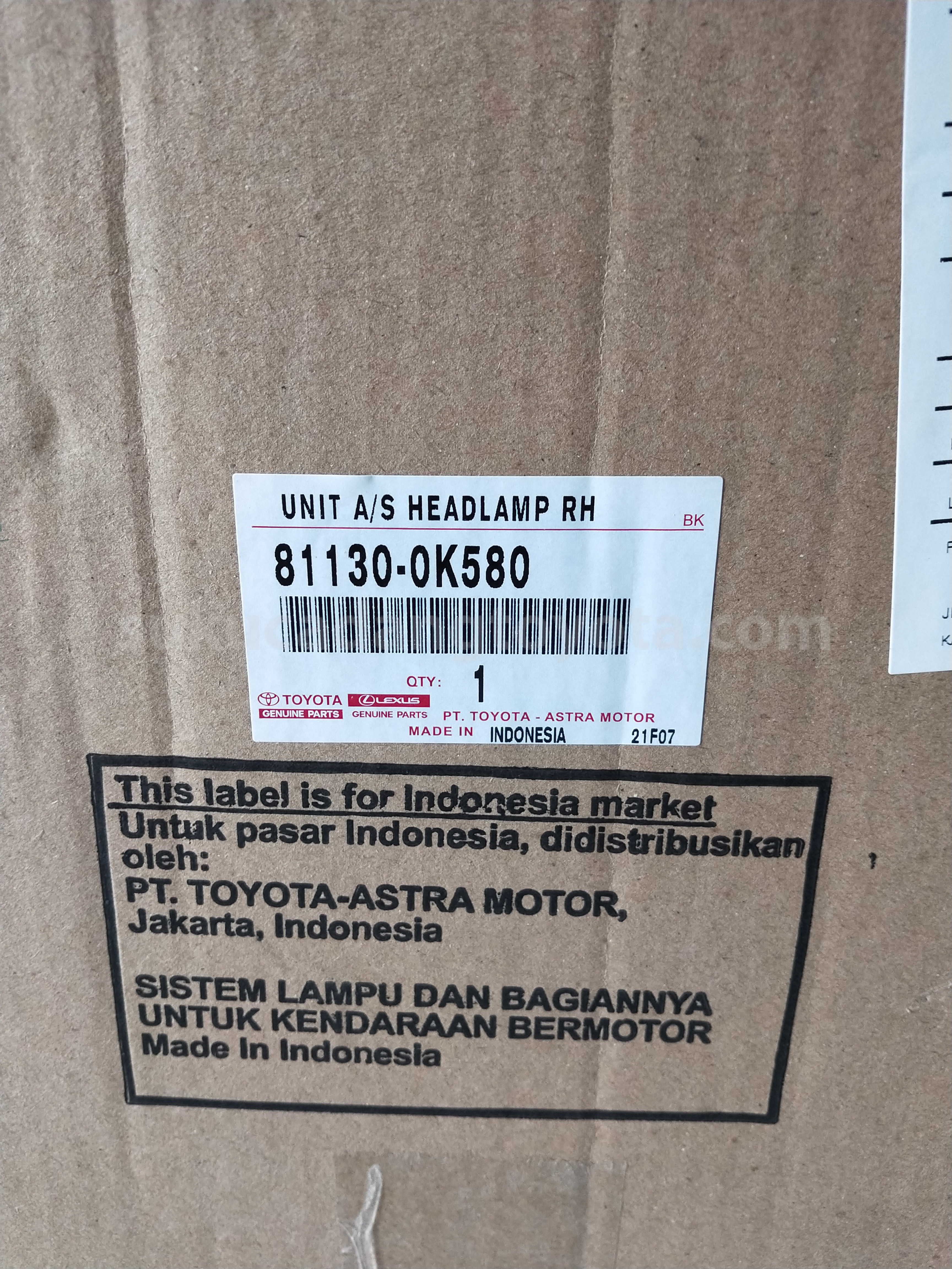811300K580 UNIT A/S HEADLAMP RH - TOYOTA