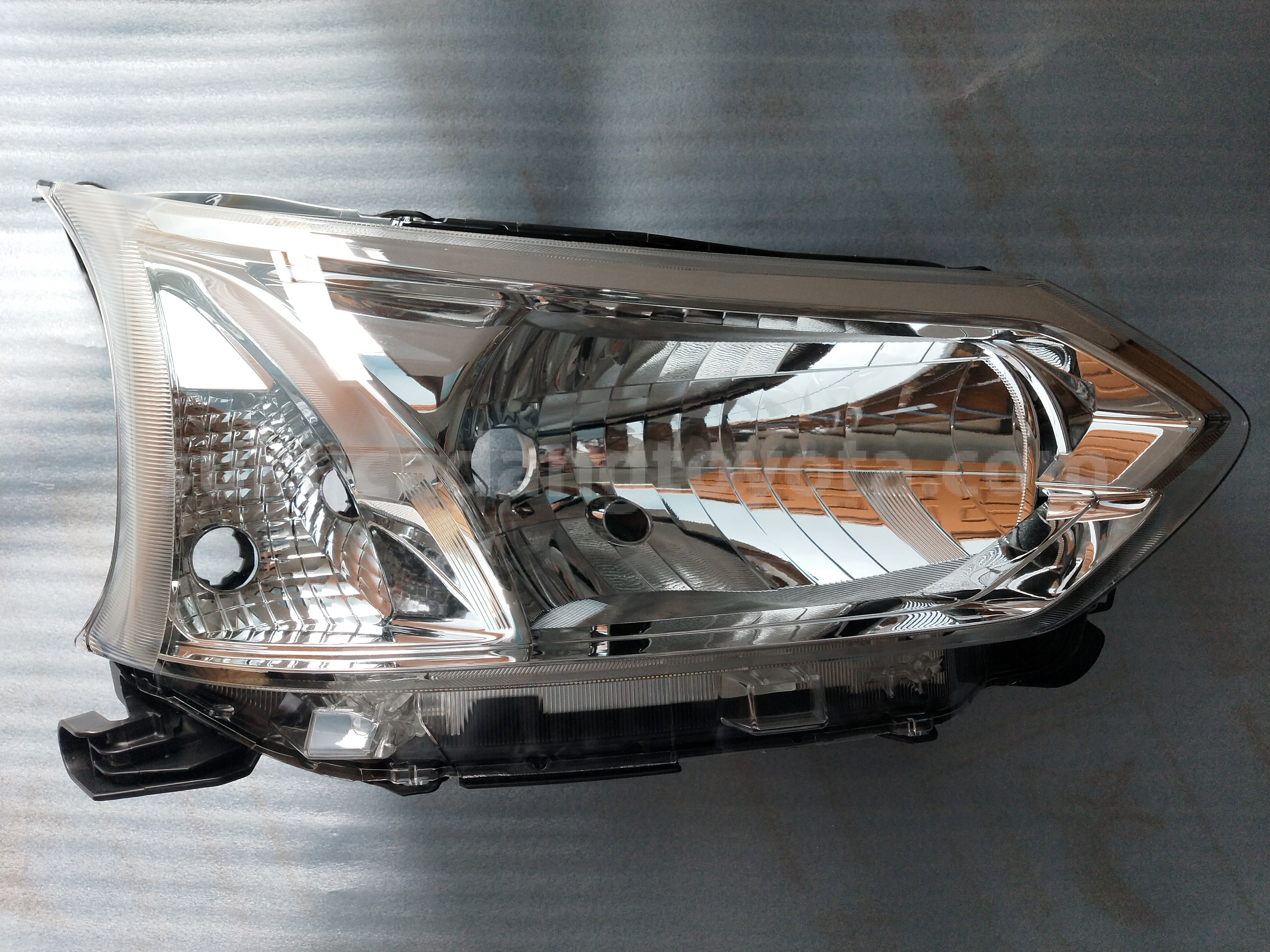 81130BZ260 UNIT A/S HEADLAMP RH - TOYOTA