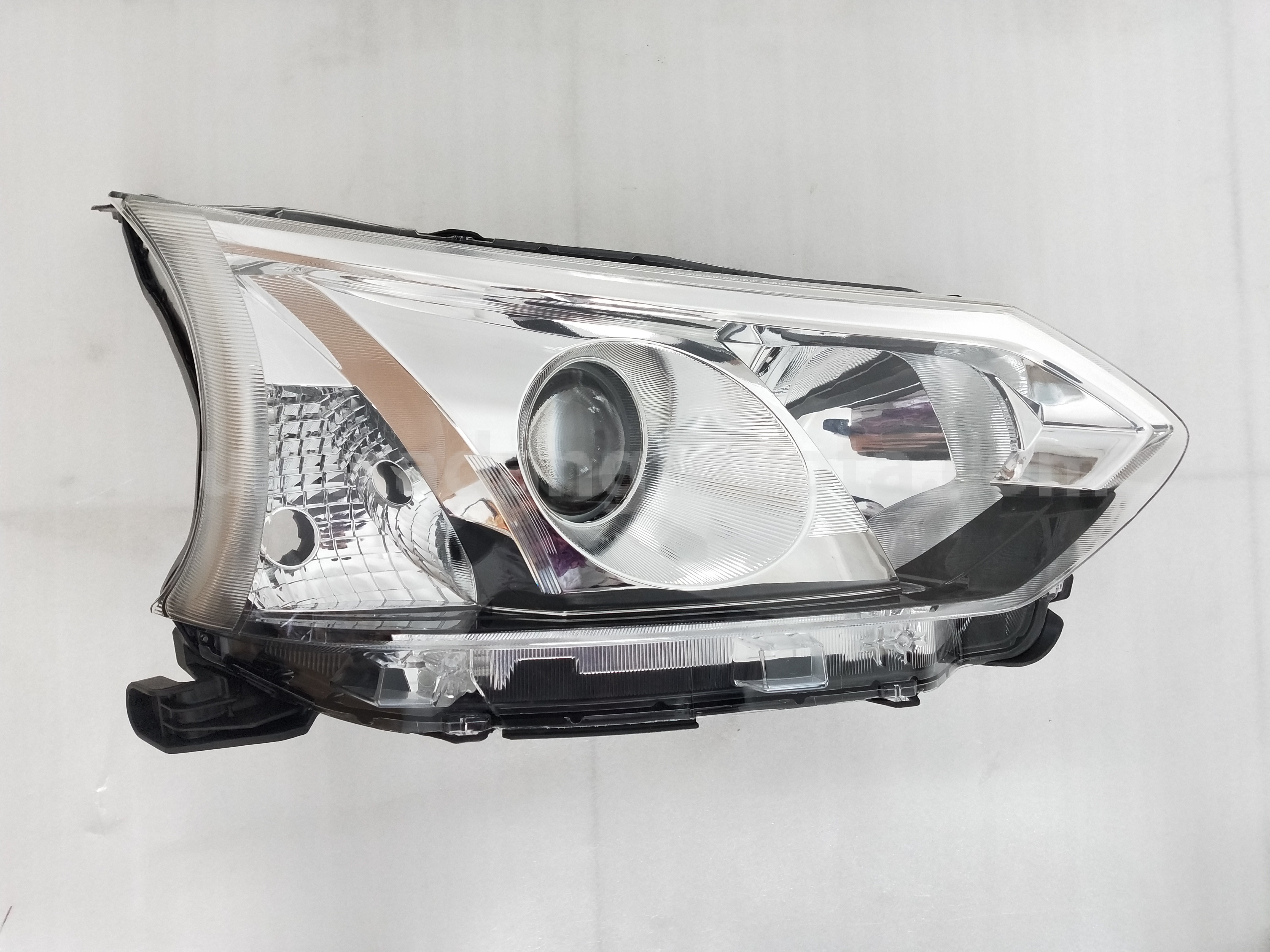 81130BZ280 UNIT A/S HEADLAMP RH - TOYOTA