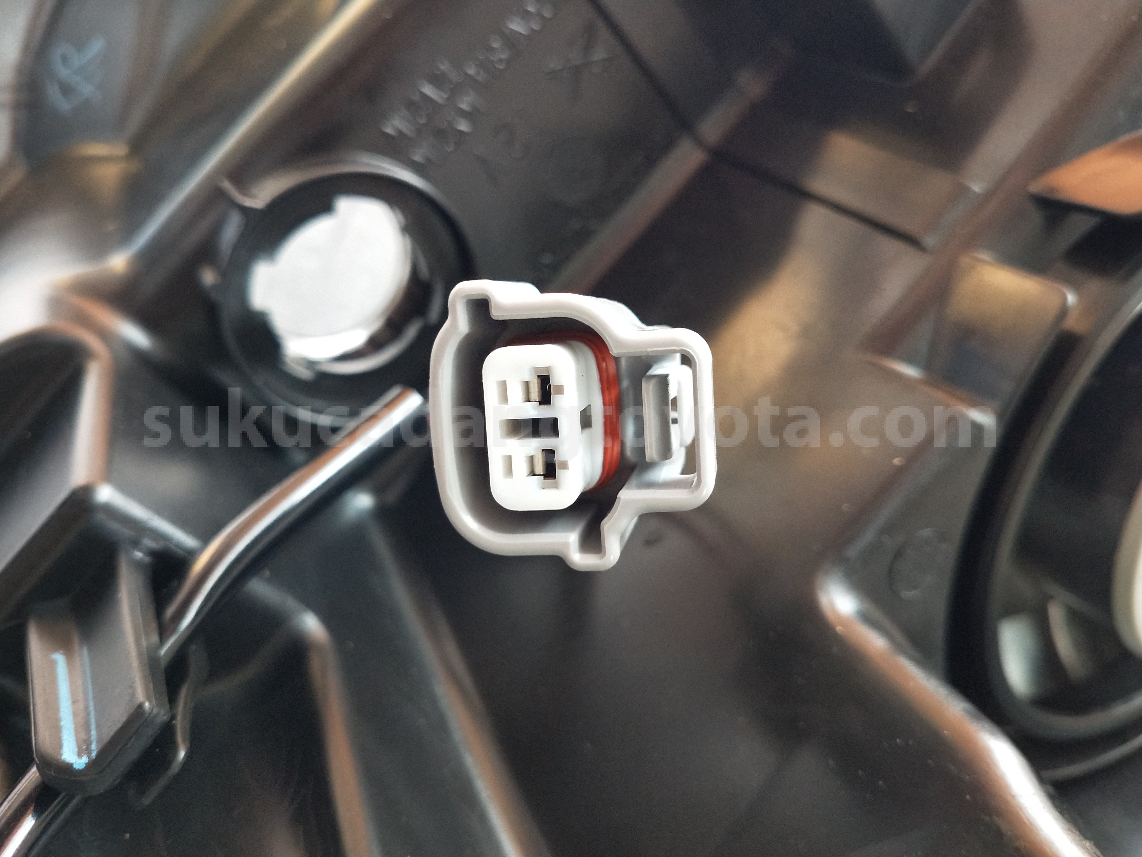 81130BZ350 UNIT A/S HEADLAMP RH - TOYOTA