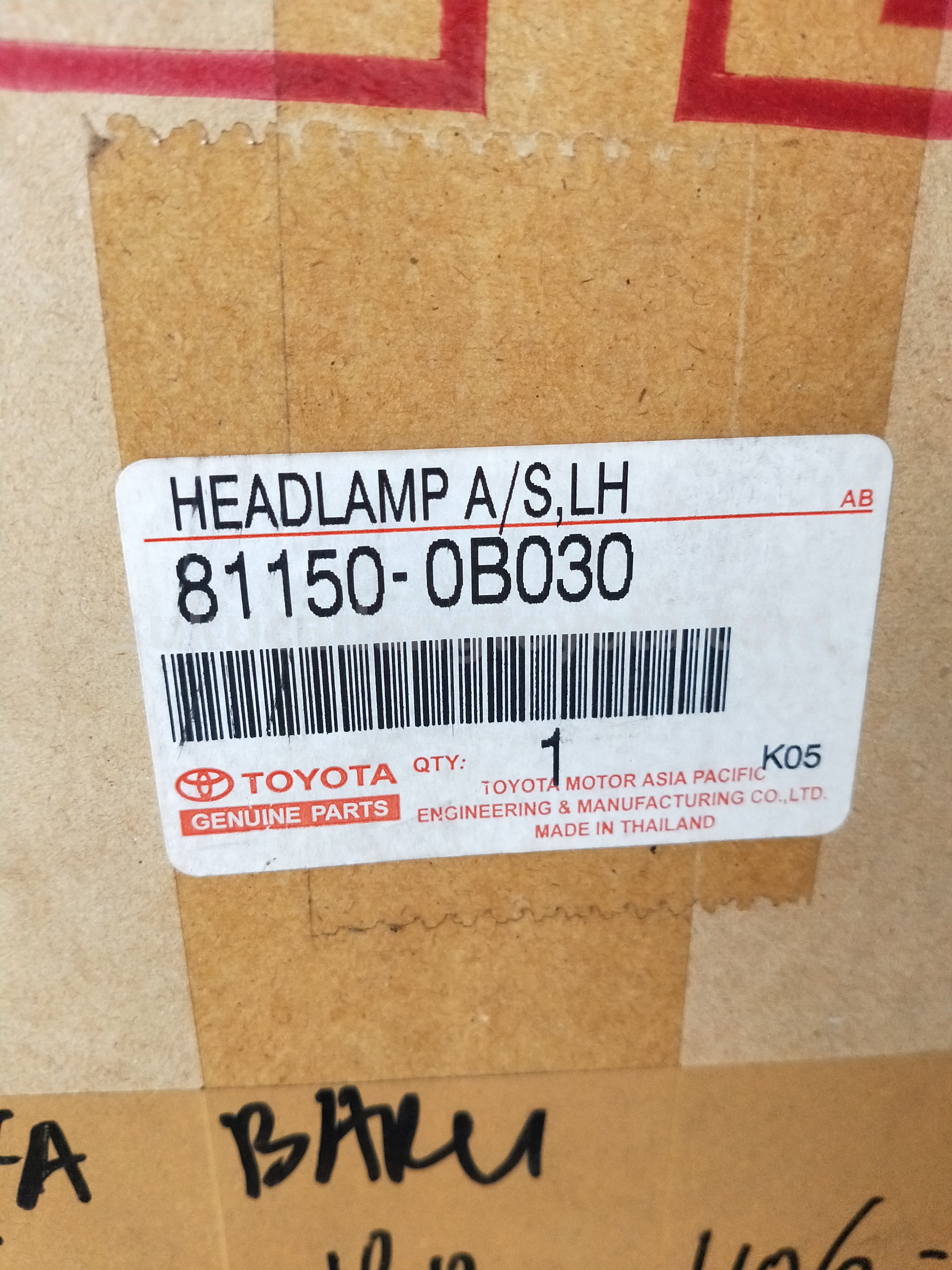 811500B030 HEADLAMP ASSY, LH - TOYOTA