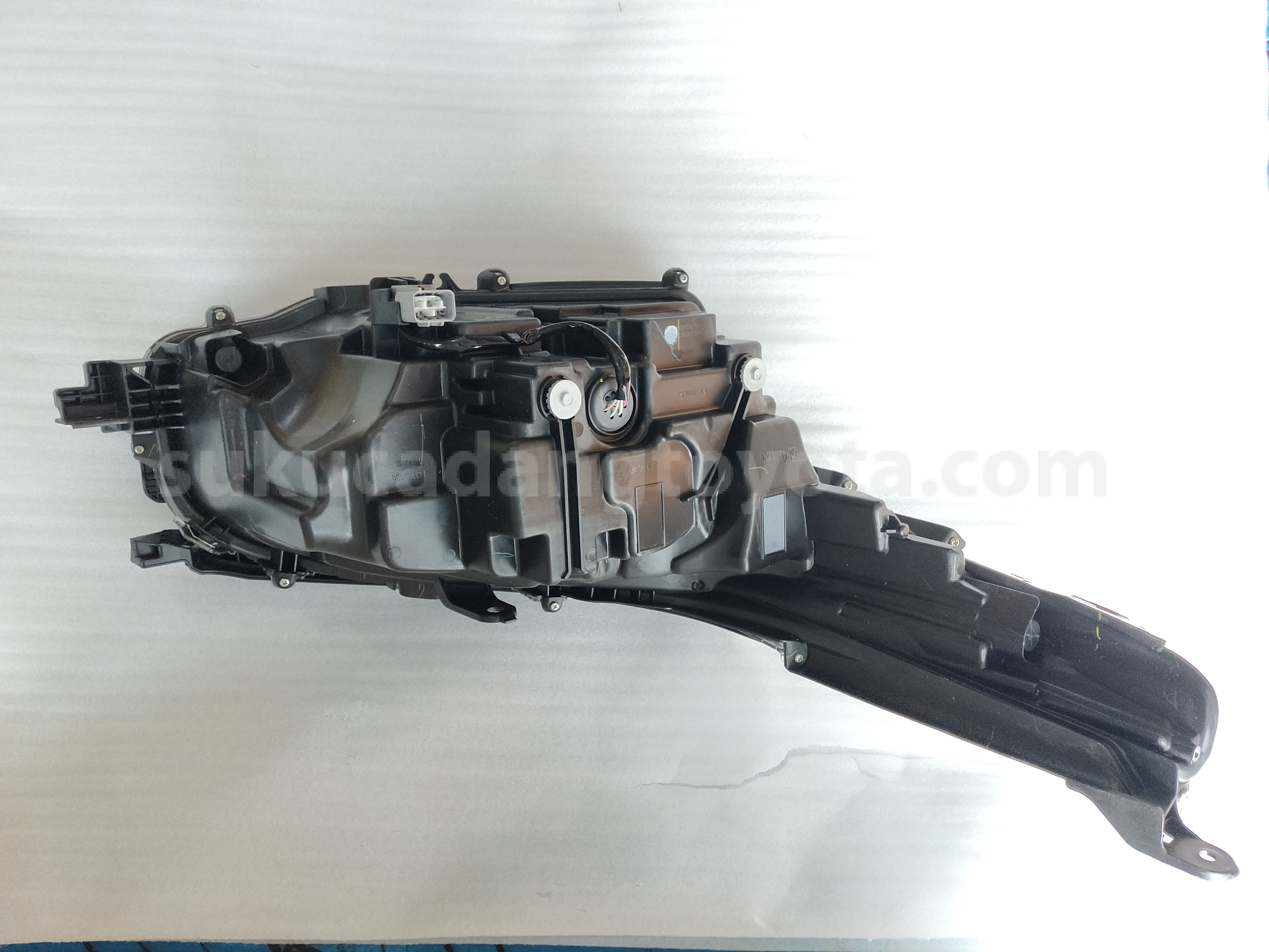 811500KL50 HEADLAMP ASSY, LH - TOYOTA