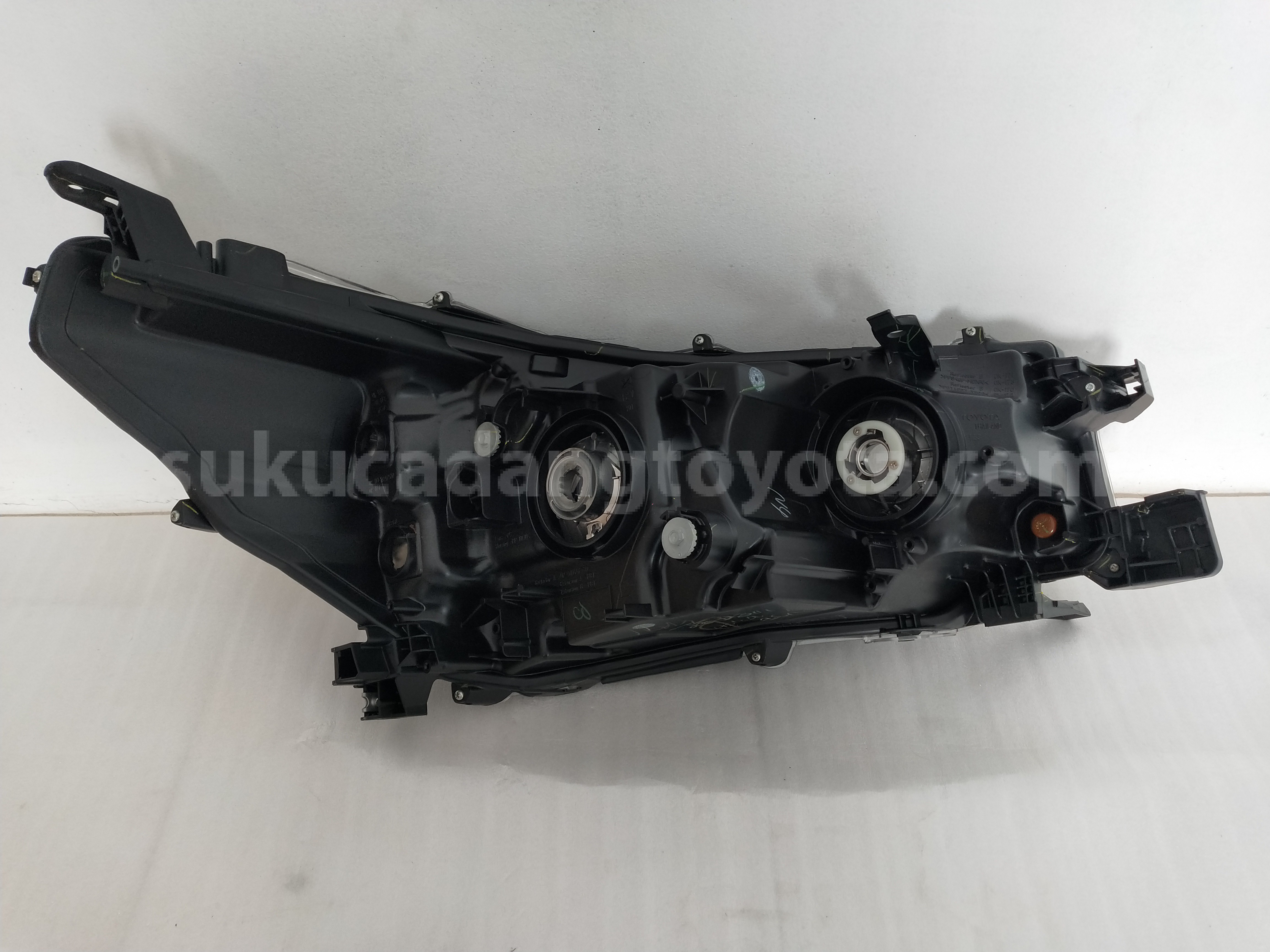 811700KJ80 UNIT ASSY, HEADLAMP, - TOYOTA