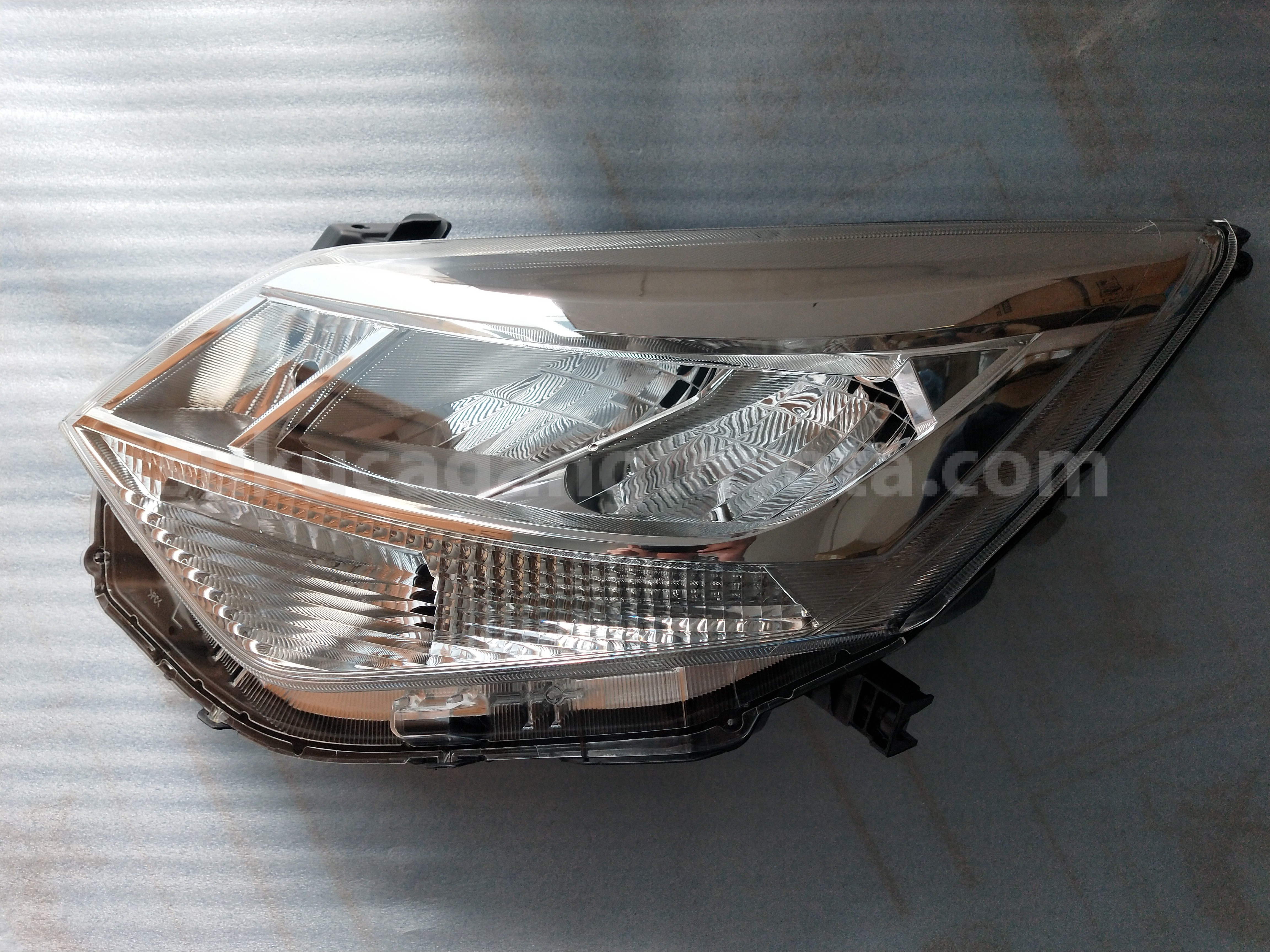 81170BZ400 UNIT A/S HEADLAMP LH - TOYOTA