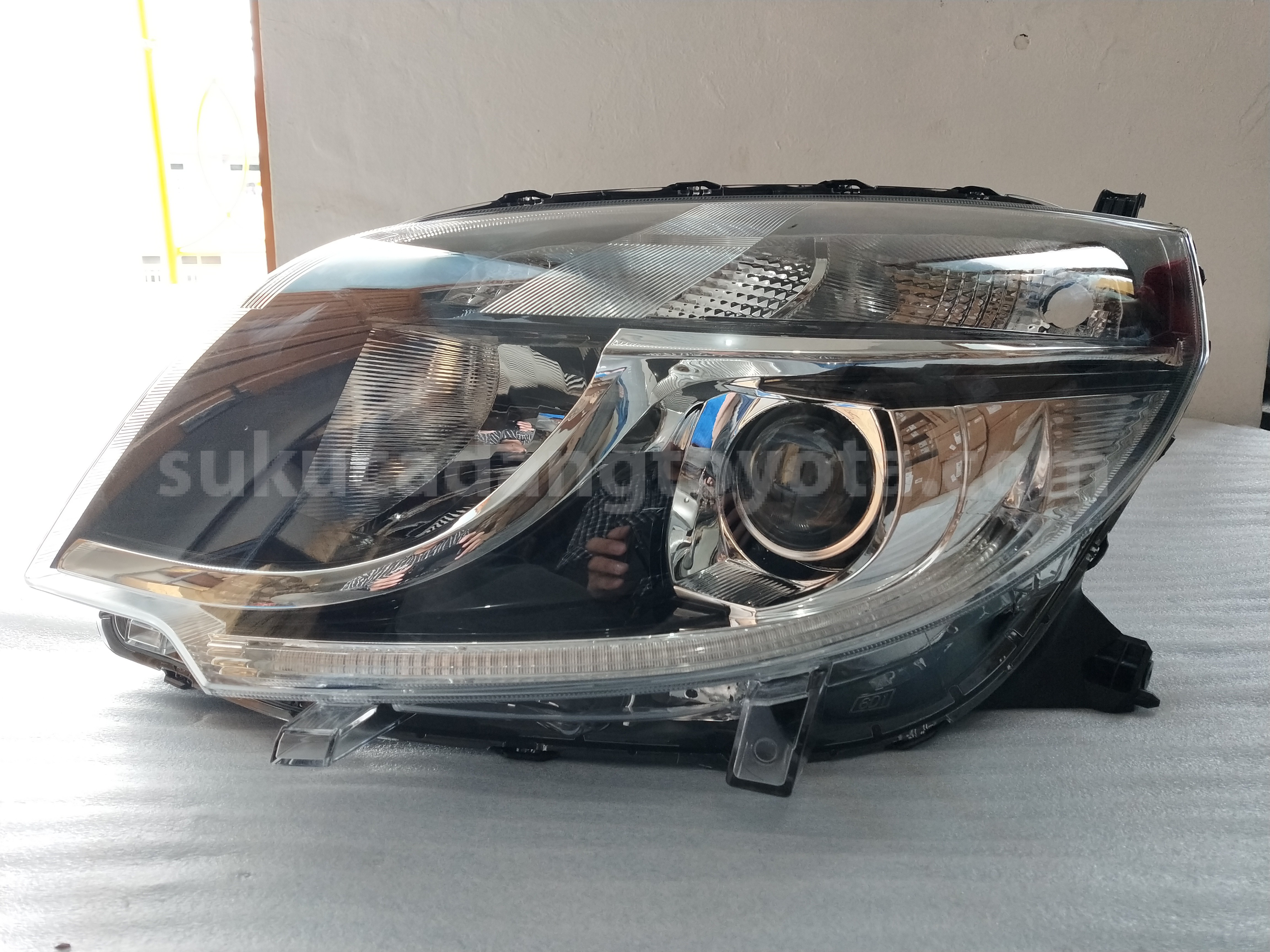 81170BZ520 UNIT A/S HEADLAMP LH - TOYOTA