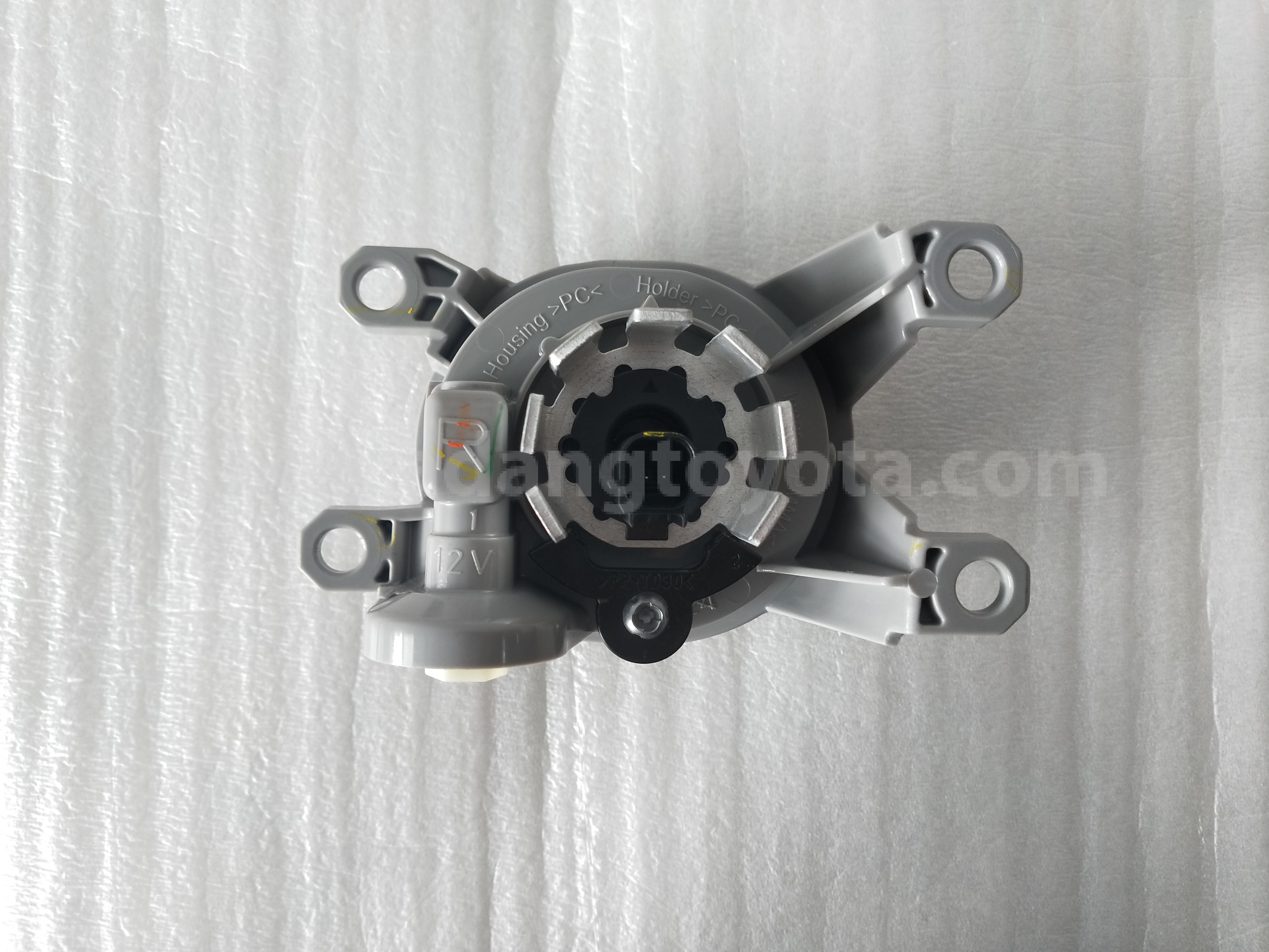 8121002220 LAMP ASSY, FOG, RH - TOYOTA