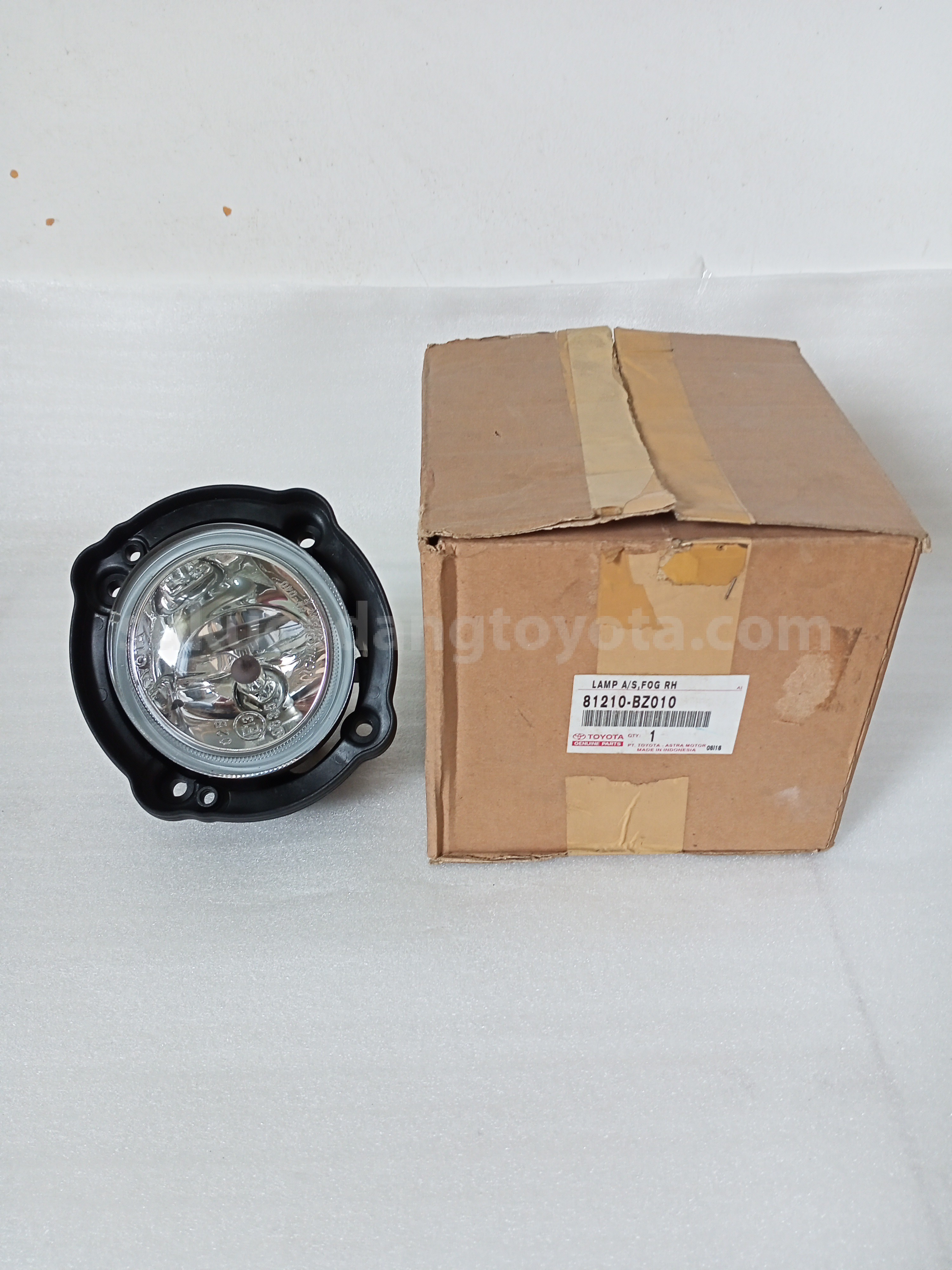 81210BZ010 LAMP A/S,FOG RH - TOYOTA