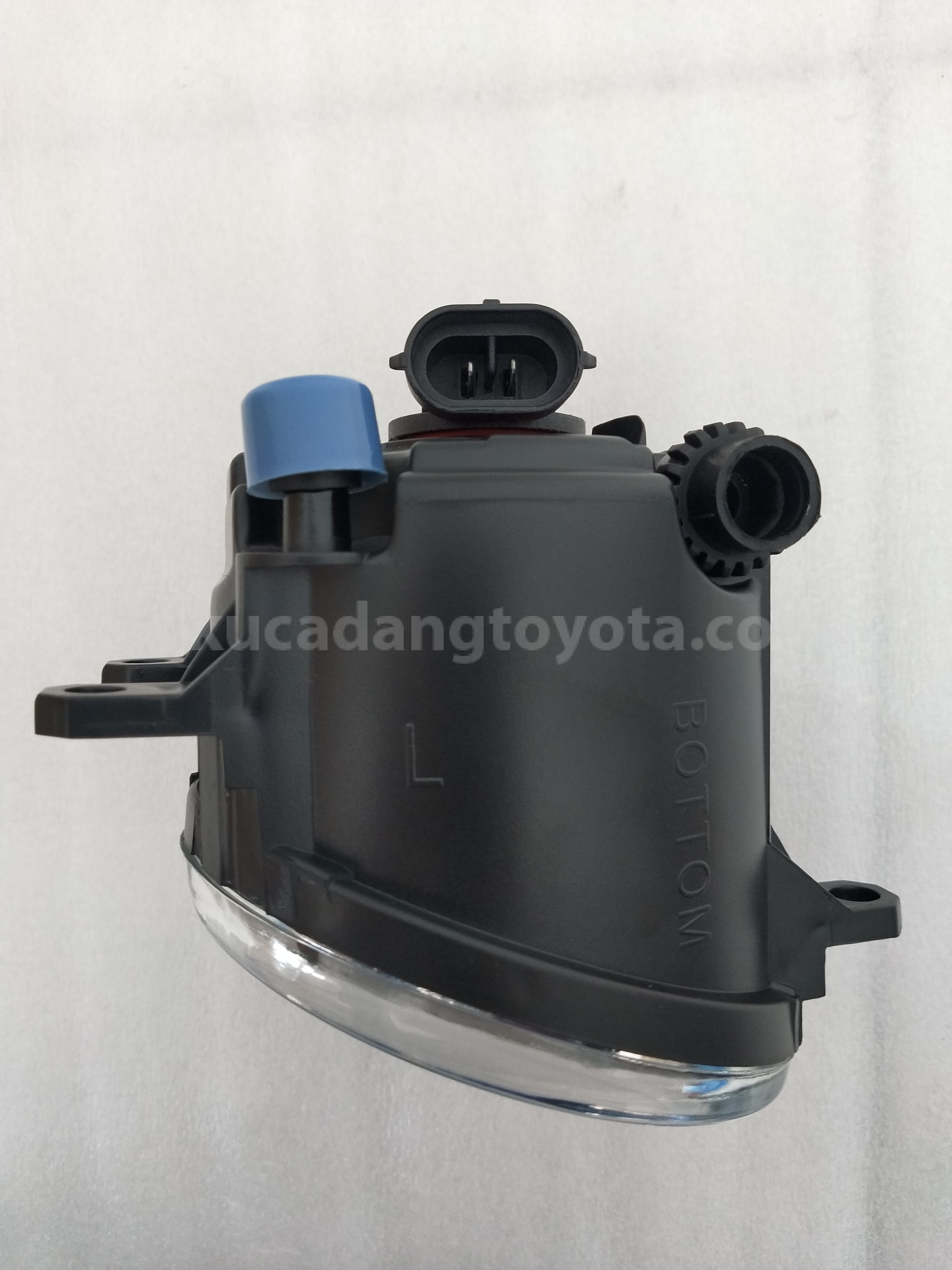 812200D042 LAMP ASSY, FOG, LH - TOYOTA