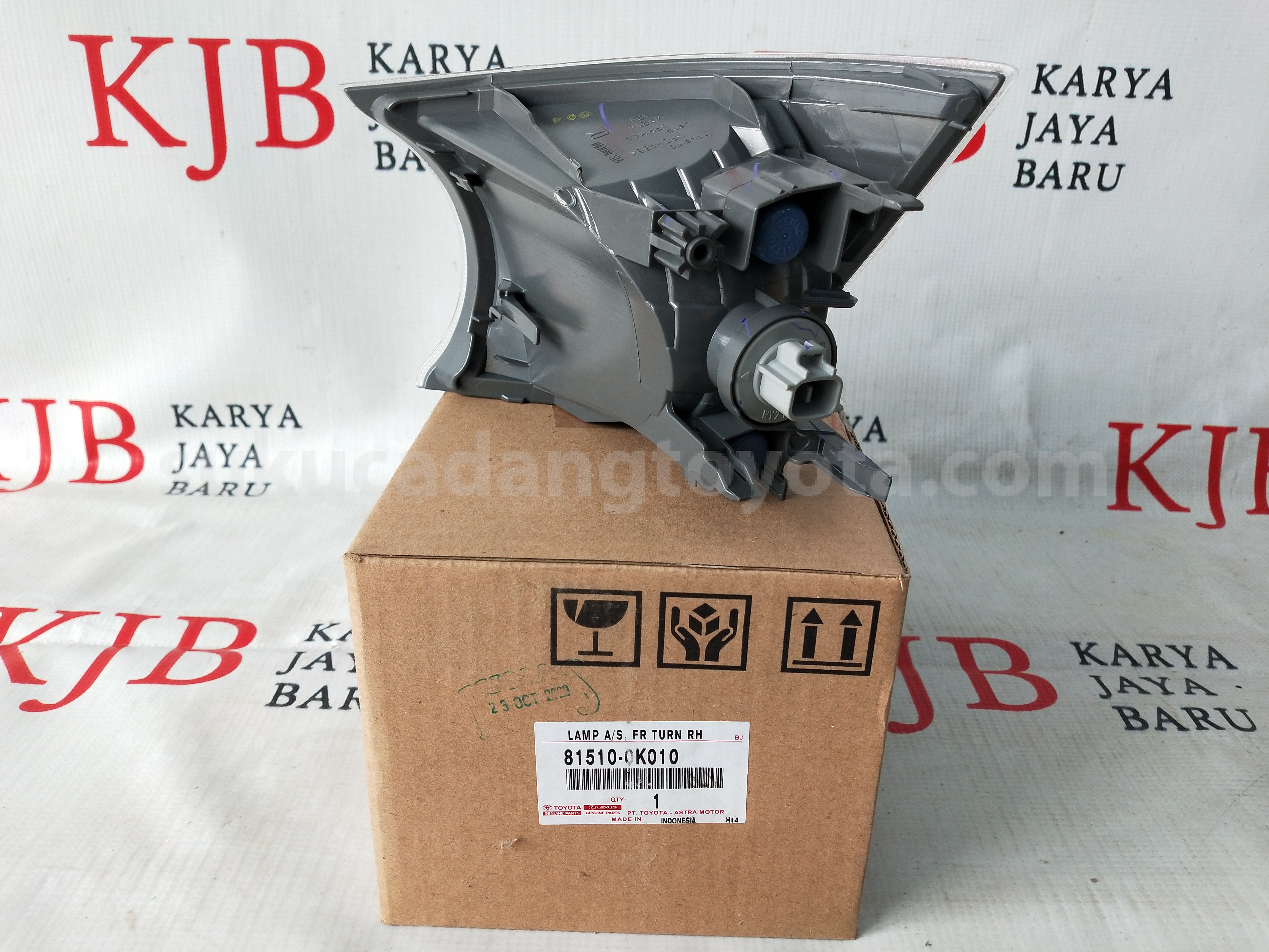 815100K010 LAMP A/S, FR TURN RH - TOYOTA