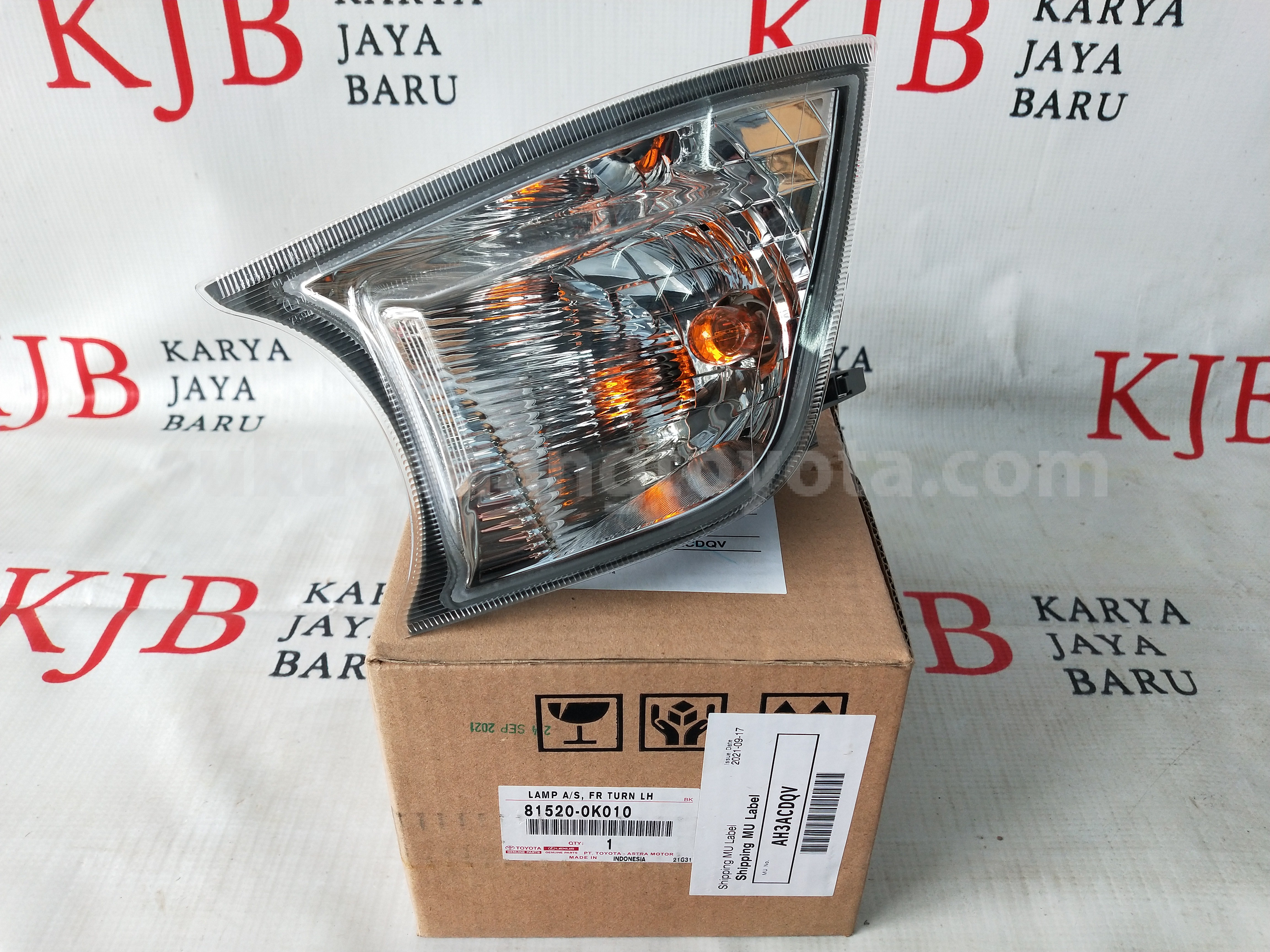 815200K010 LAMP A/S, FR TURN LH - TOYOTA