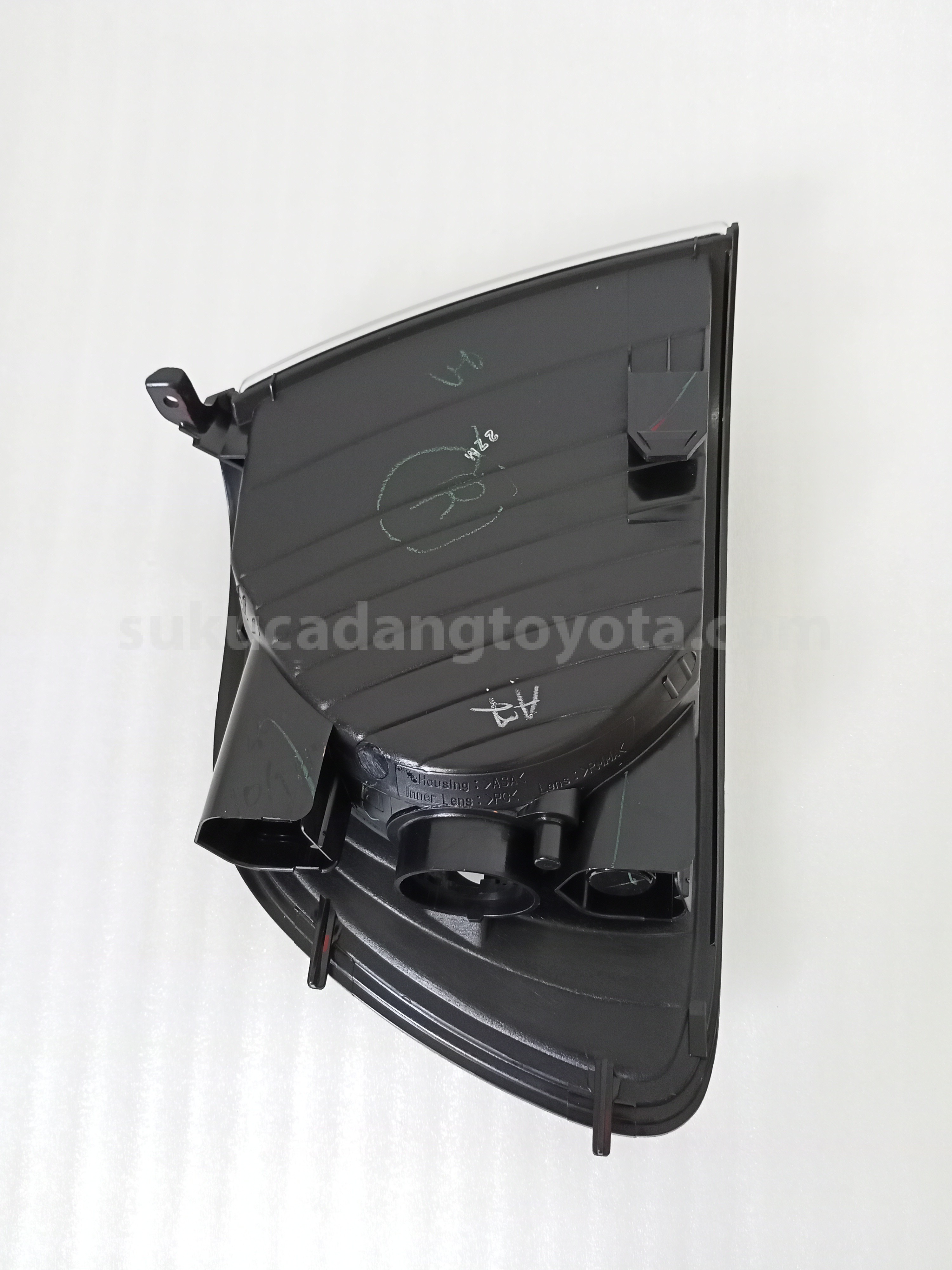 815210B050 LAMP A/S,F/TURN-LAMP - TOYOTA