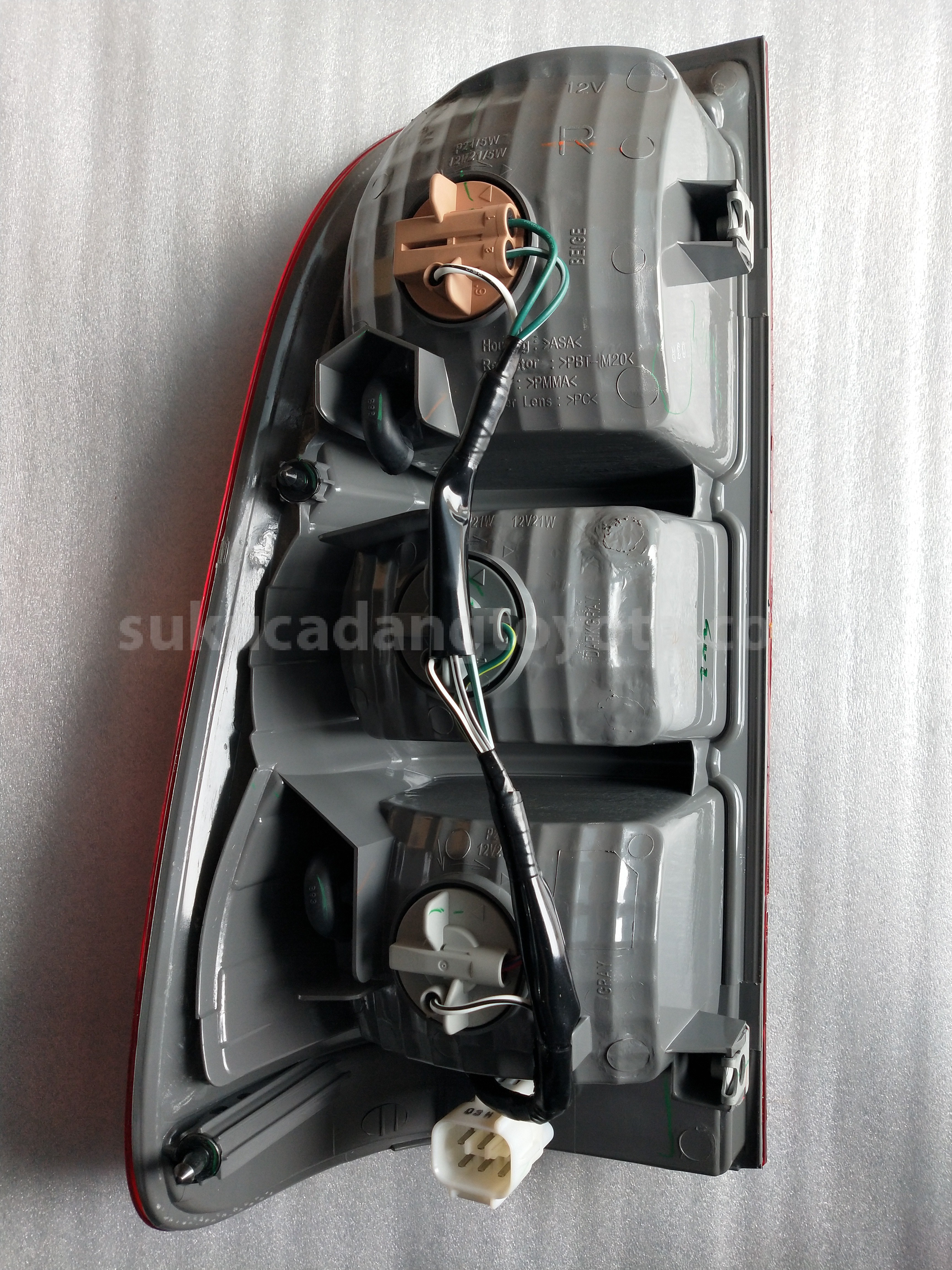 815500K010 LAMP ASSY, RR COMBIN - TOYOTA