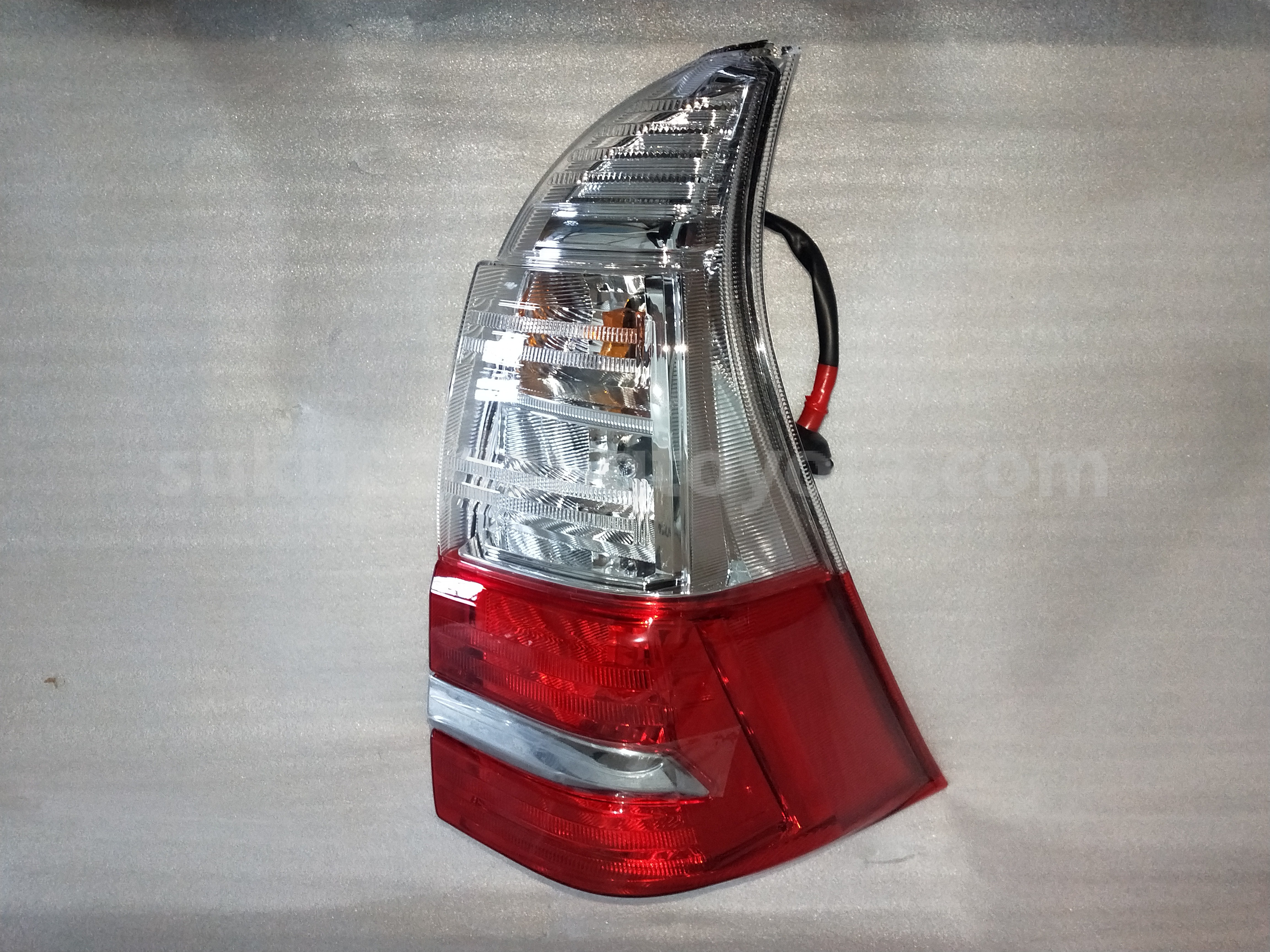 81550BZ350 LAMP A/S RR COMBI RH - TOYOTA