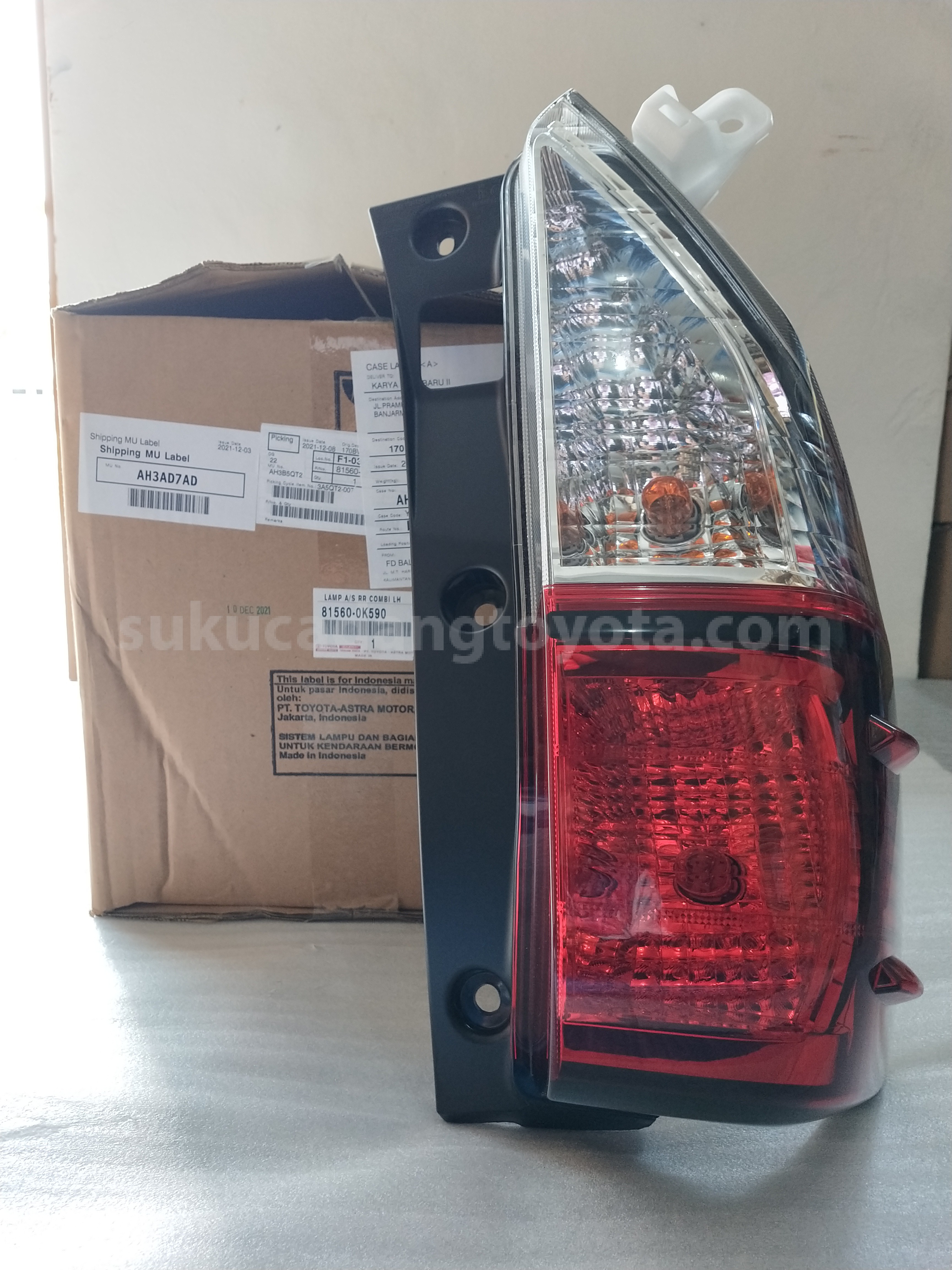 815600K590 LAMP A/S RR COMBI LH - TOYOTA