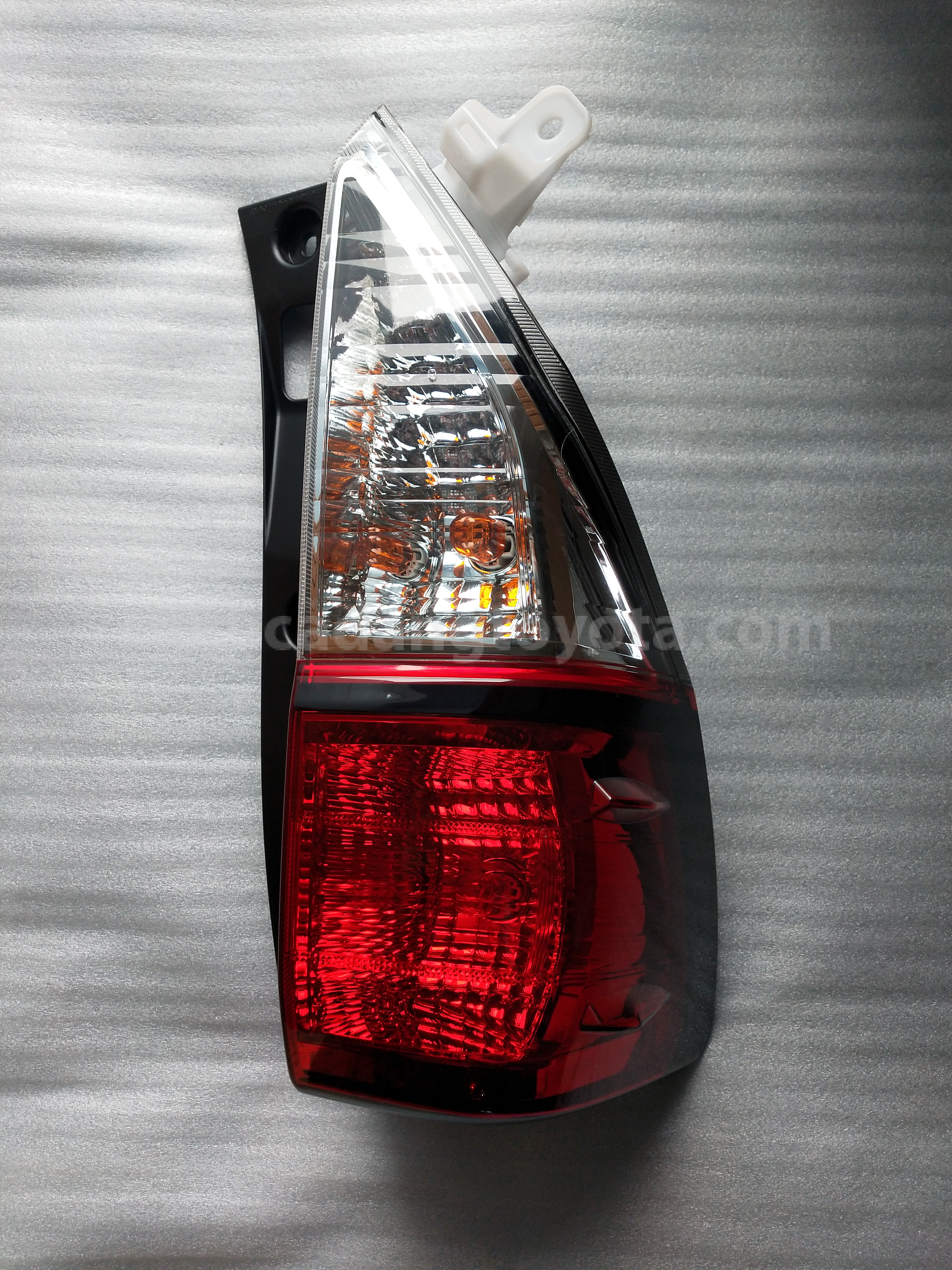 815600K590 LAMP A/S RR COMBI LH - TOYOTA