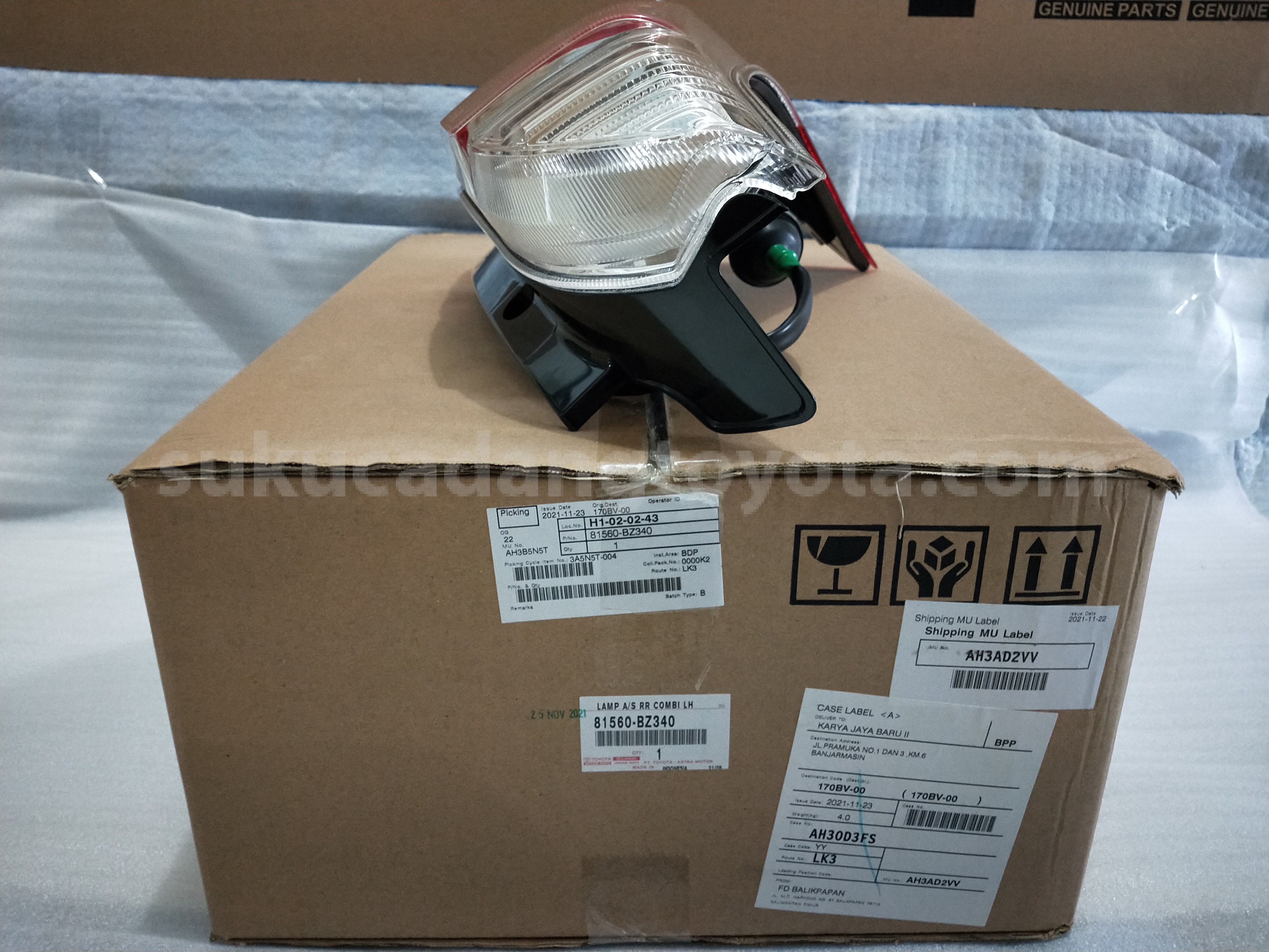81560BZ340 LAMP A/S RR COMBI LH - TOYOTA