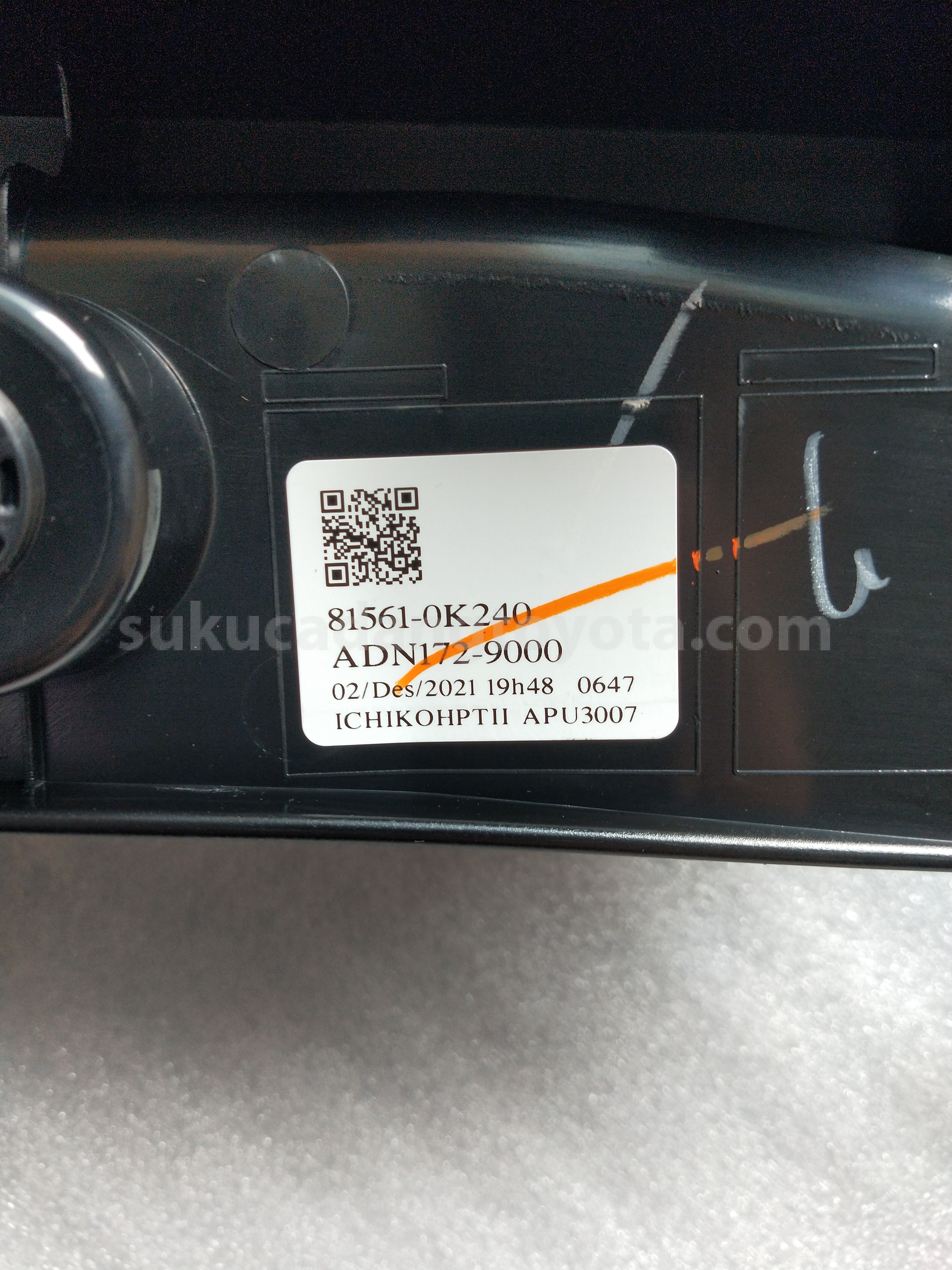 815610K240 LENS&BODY RR COMBI L - TOYOTA