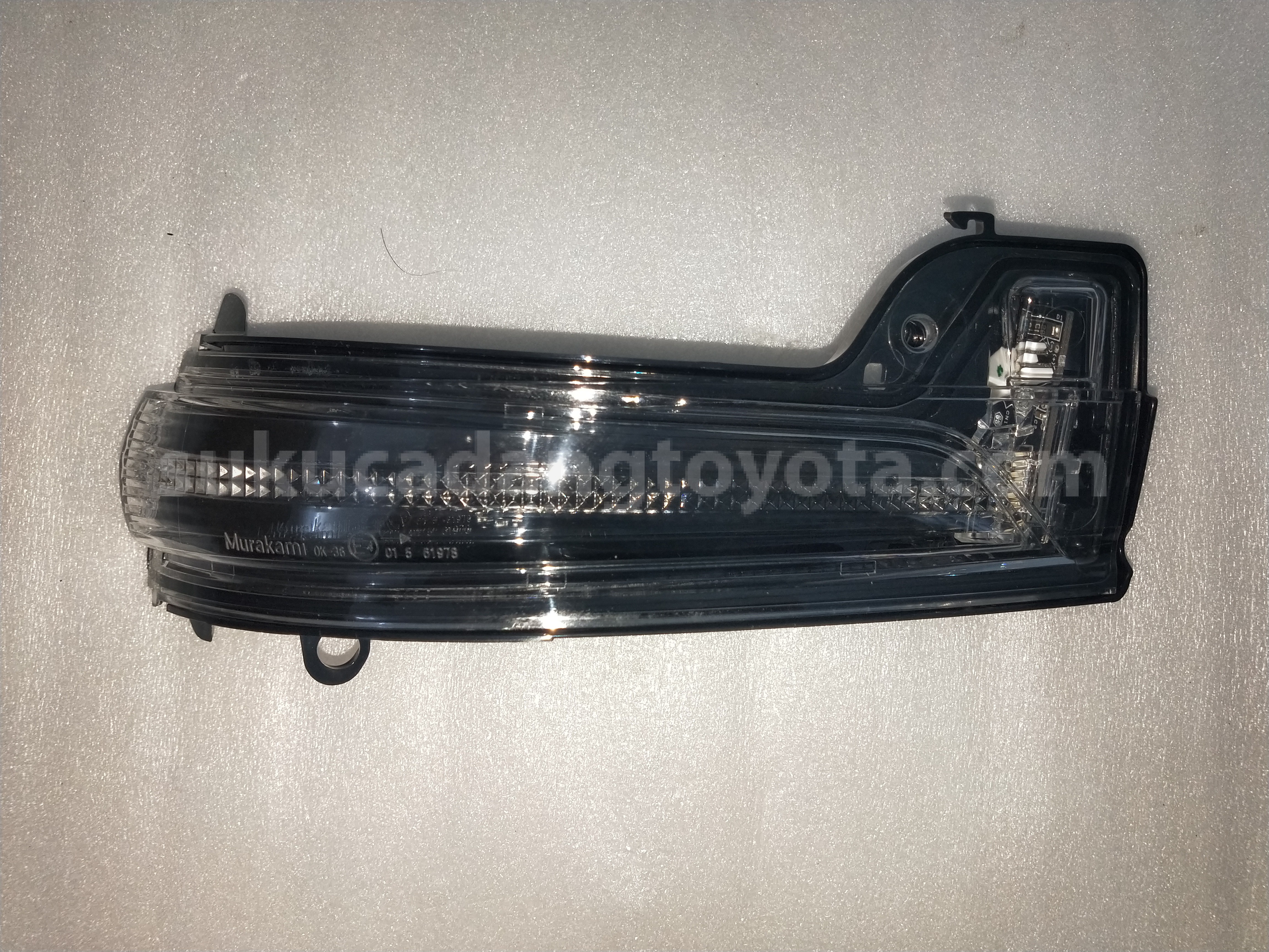 817300K020 LAMP ASSY, SIDE TURN - TOYOTA