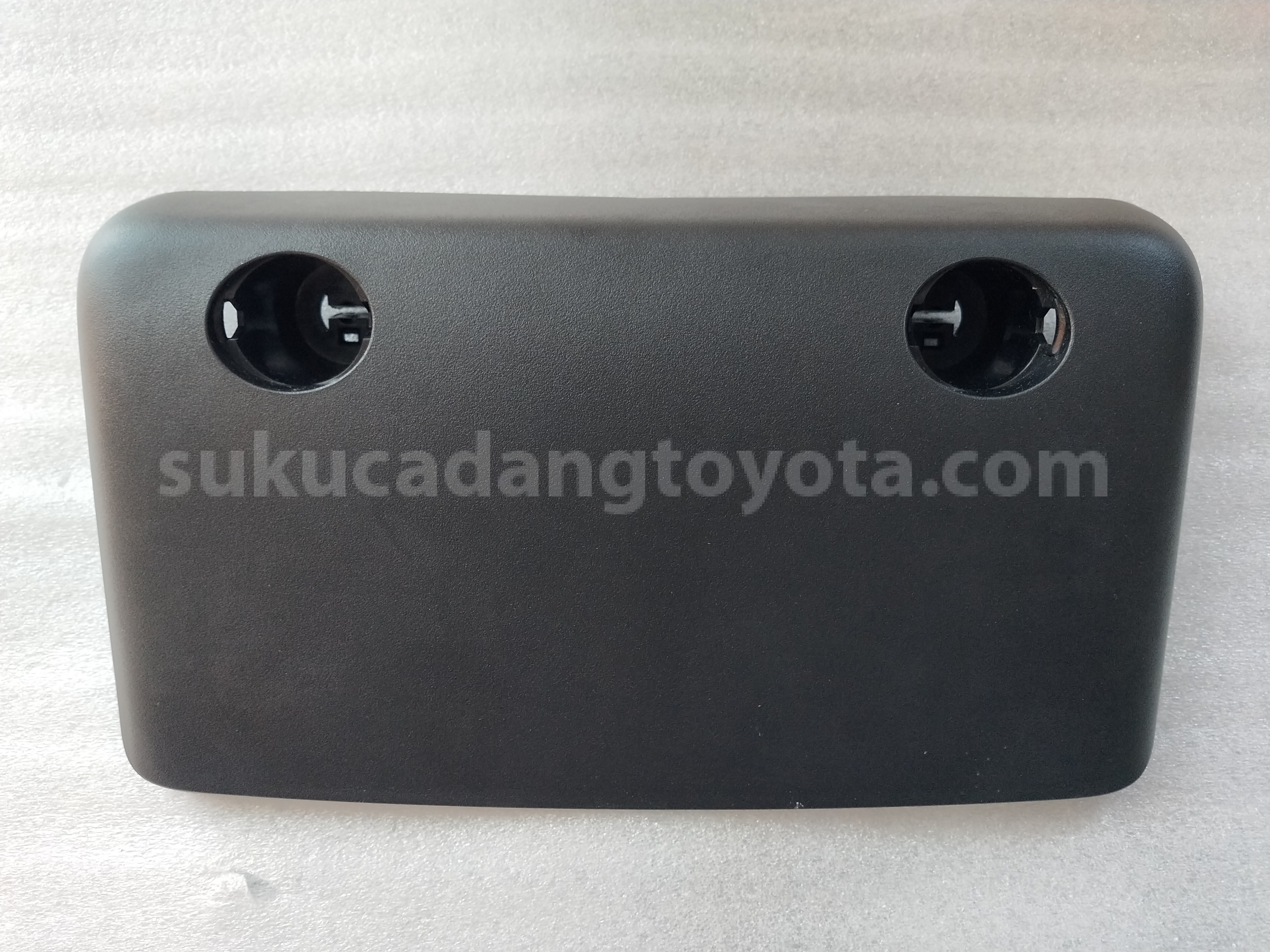 819770D190C0 COVER, CTR STOP LAMP - TOYOTA