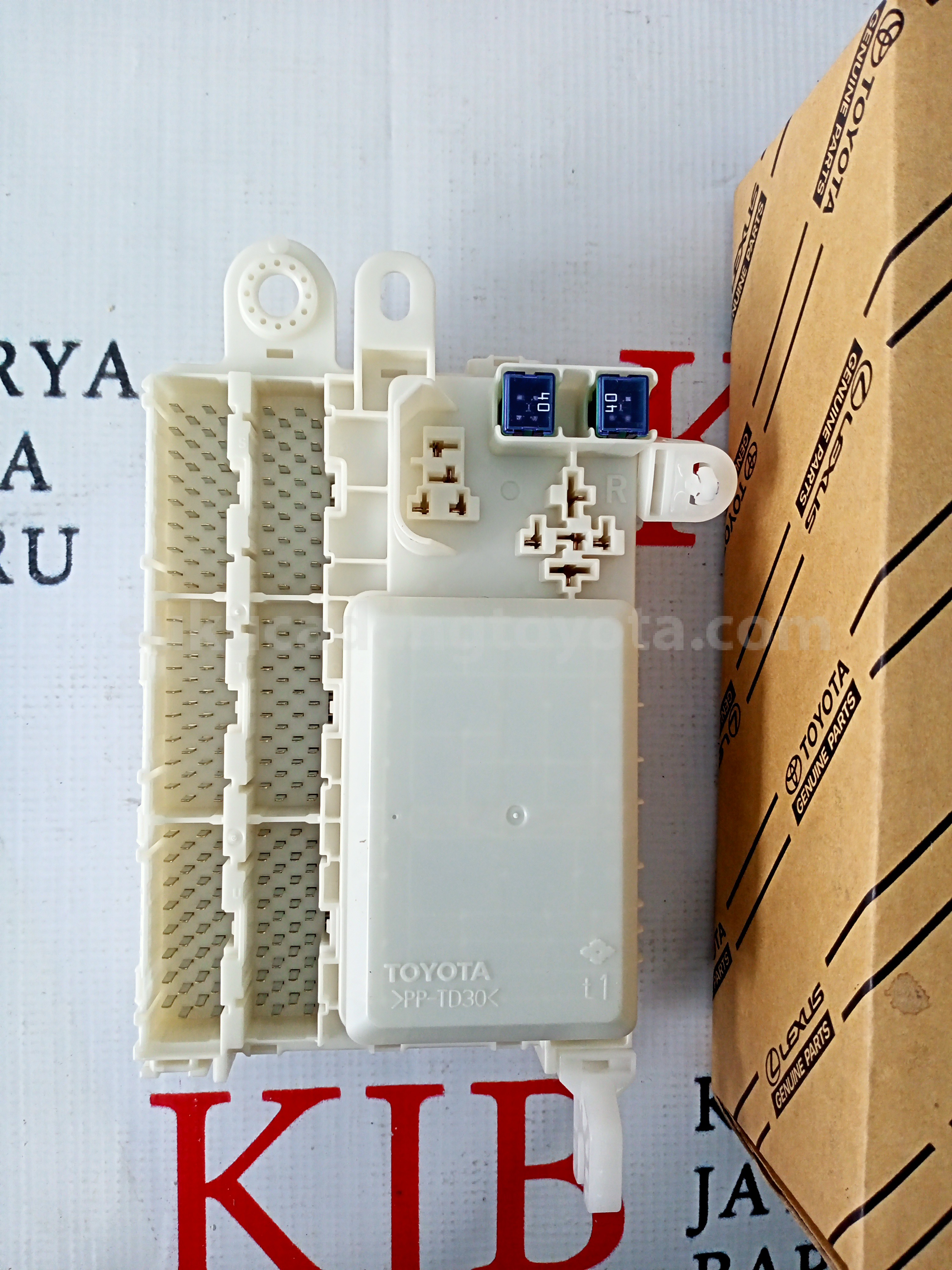827300K030 BLOCK A/S DRIVE JUNC - TOYOTA