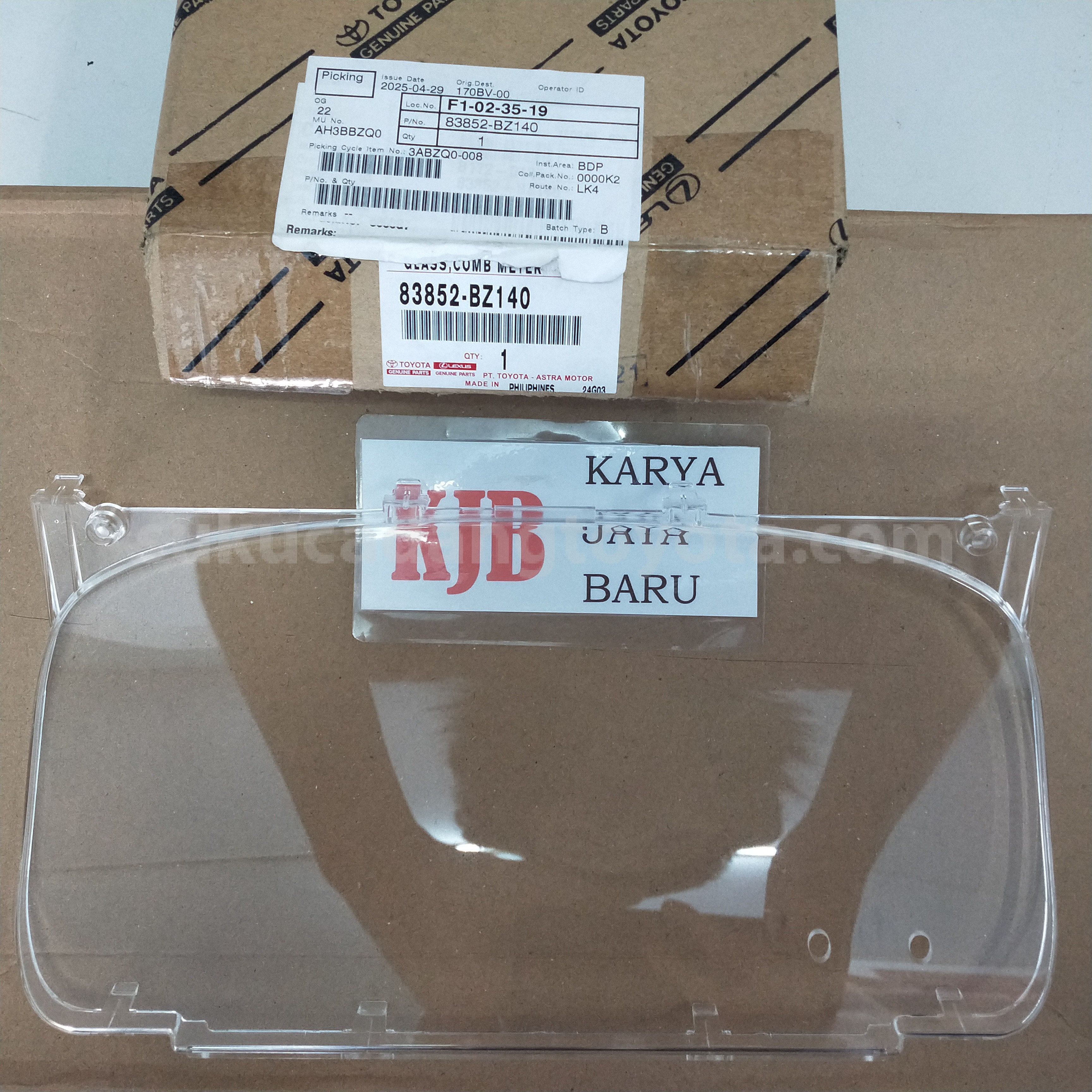 83852BZ140 GLASS,COMB METER - TOYOTA